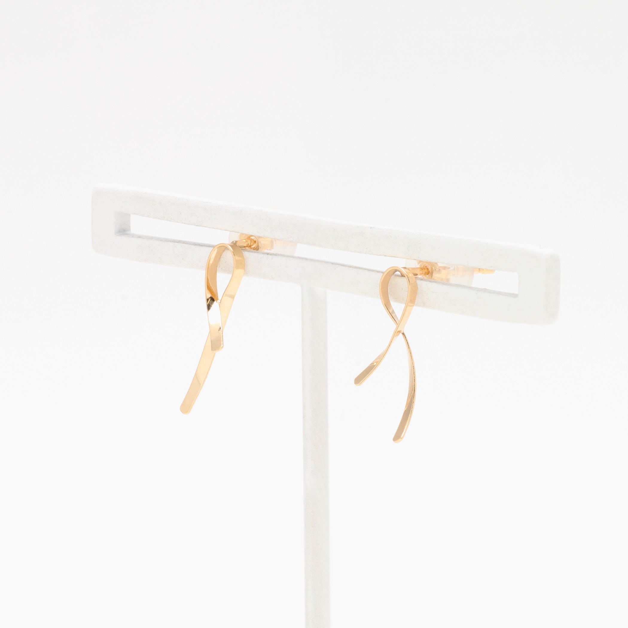 K18 イエローゴールド ピアス