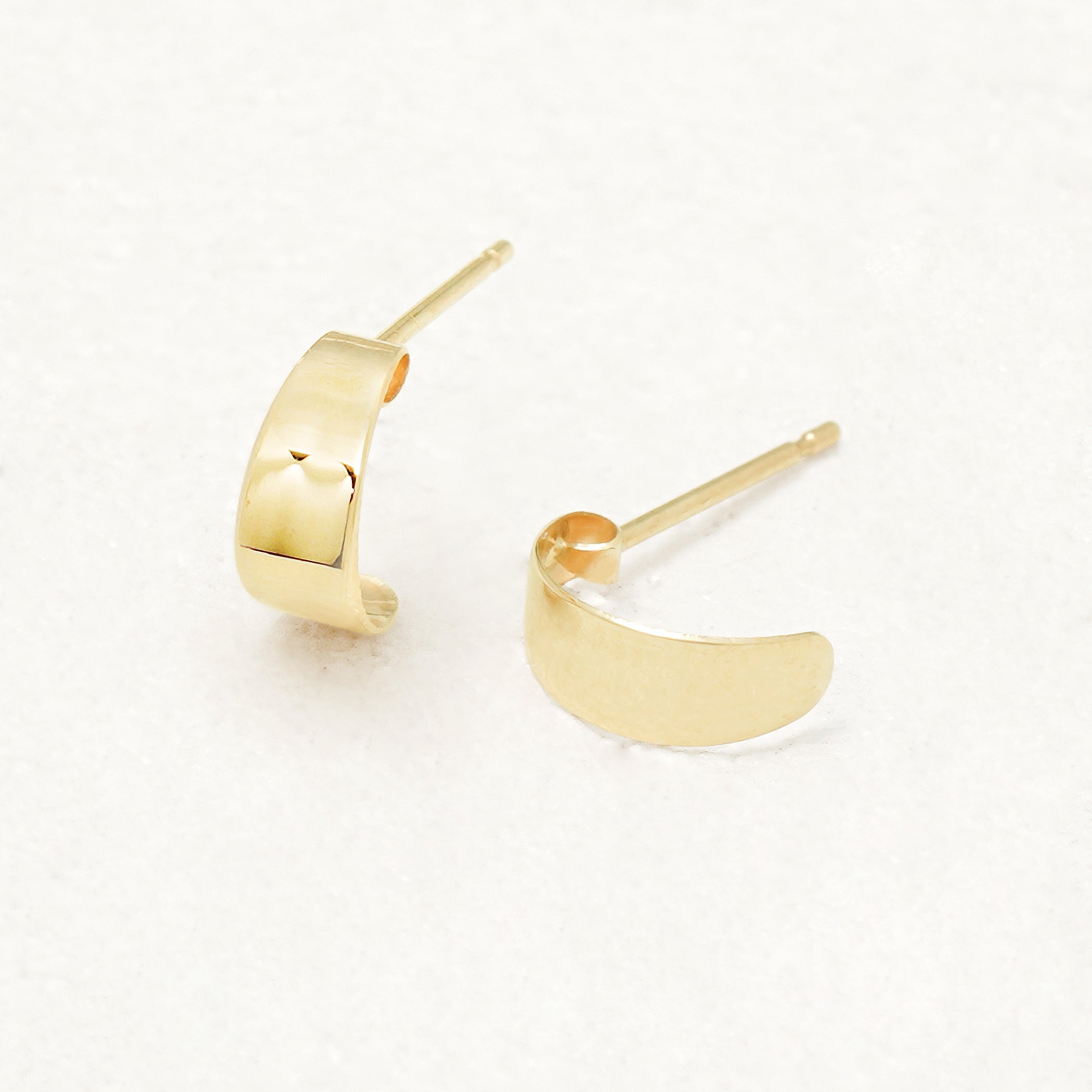 K10 イエローゴールド ピアス