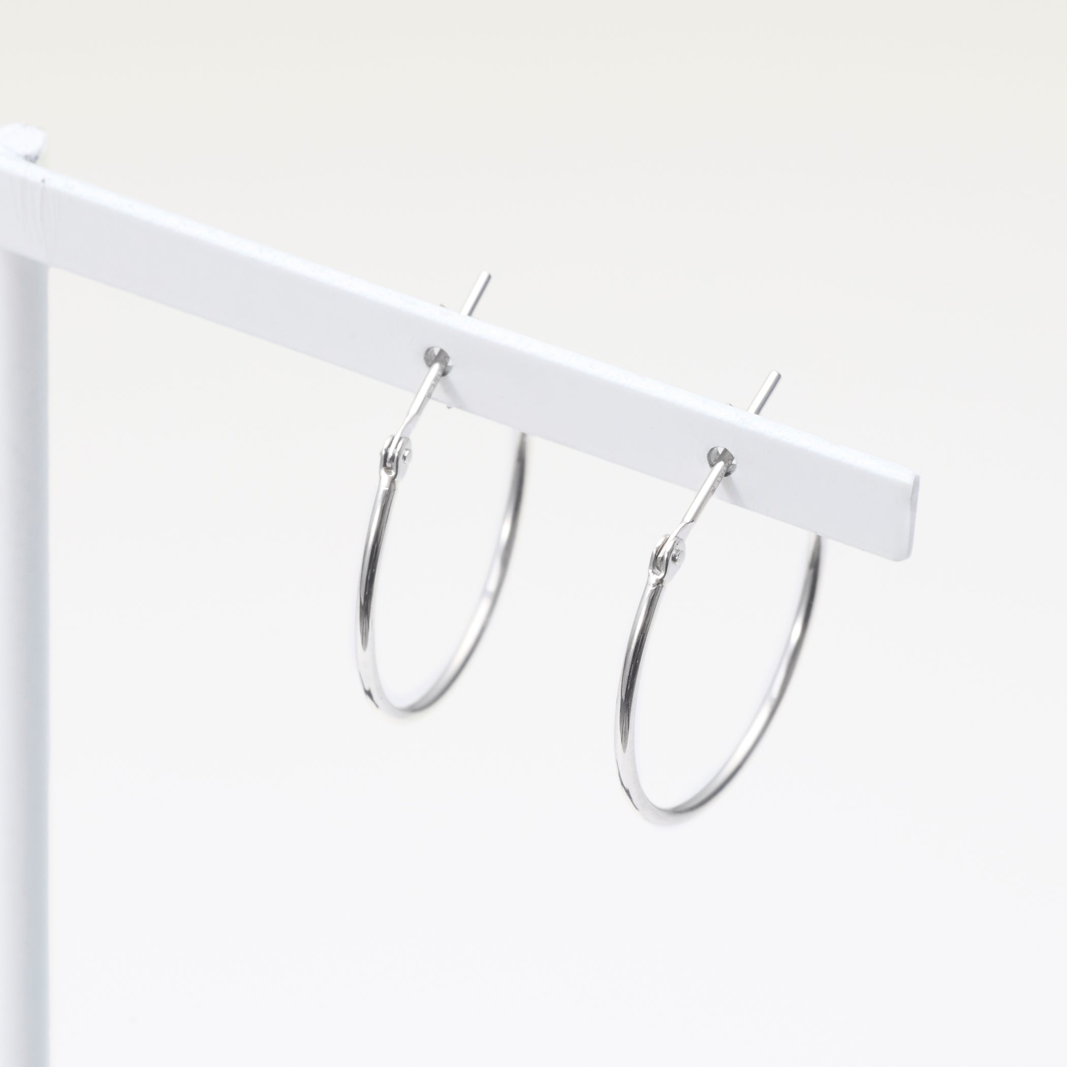 プラチナ フープ ピアス(20mm)