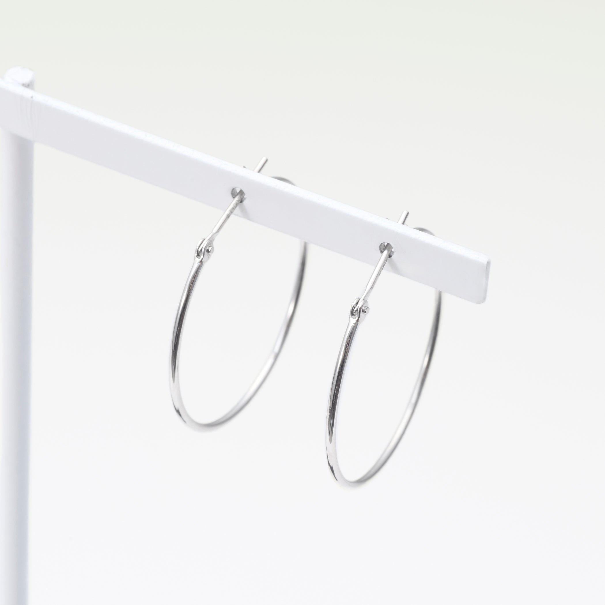 プラチナ フープ ピアス(25mm)