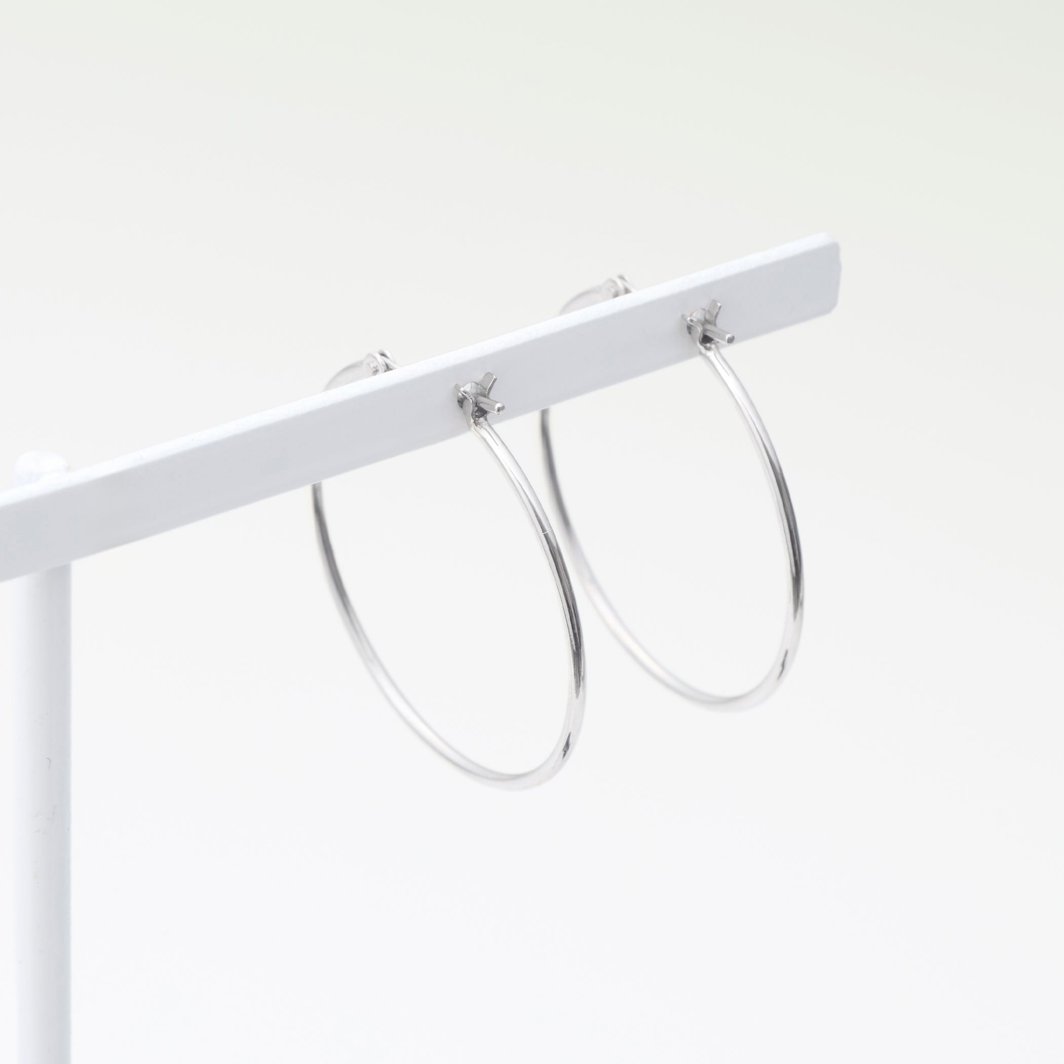 プラチナ フープ ピアス(25mm)