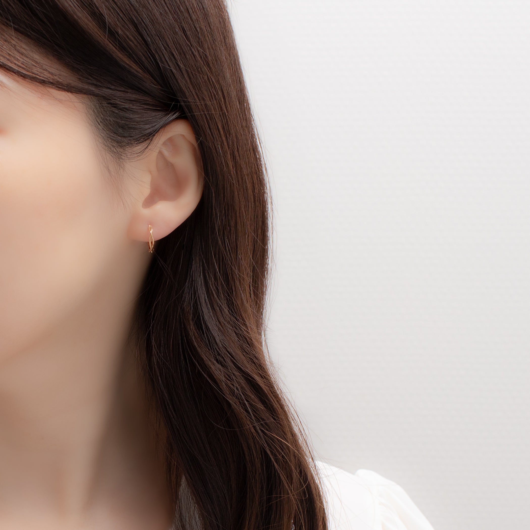 K18 イエローゴールド フープ ピアス