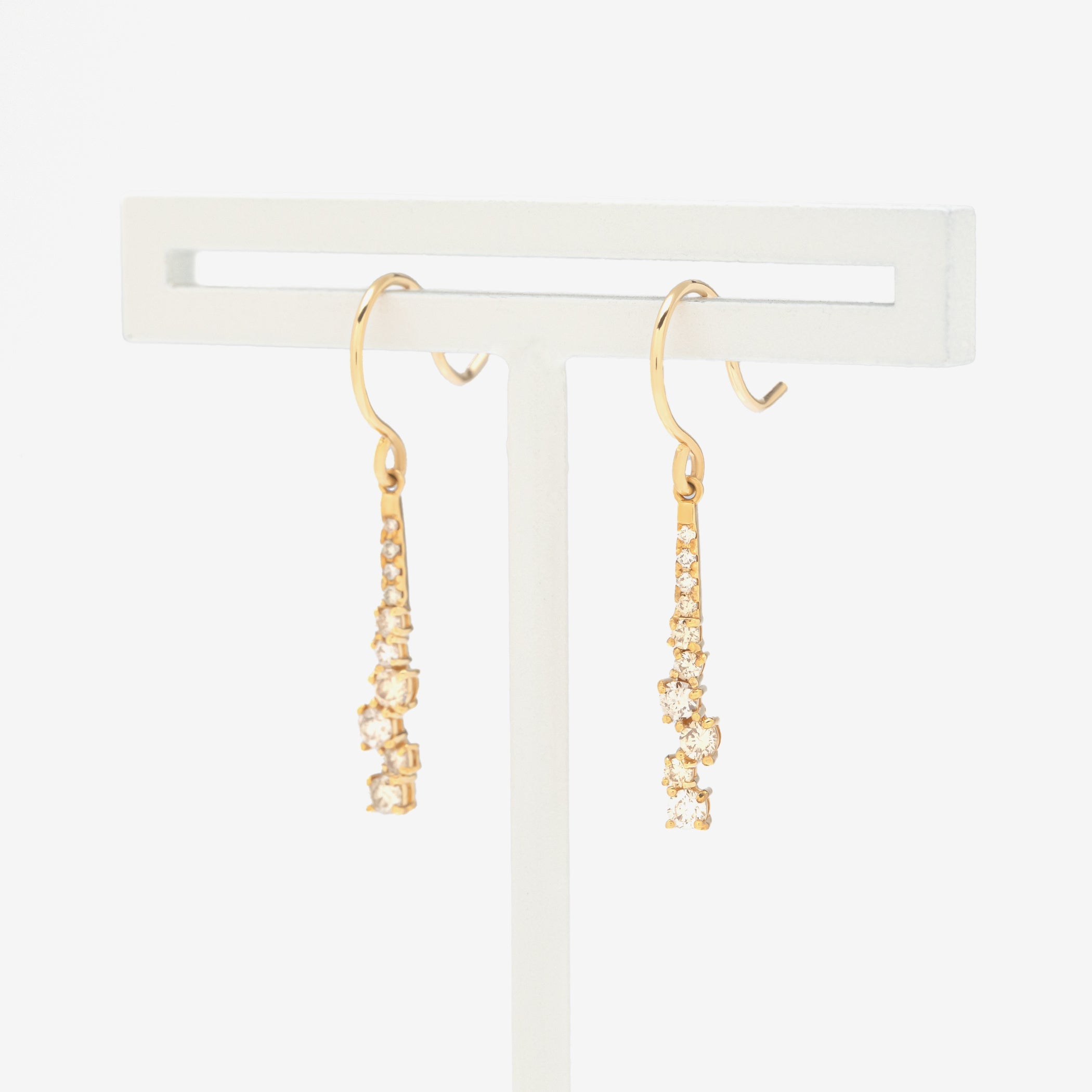 K18 イエローゴールド ダイヤモンド フック ピアス