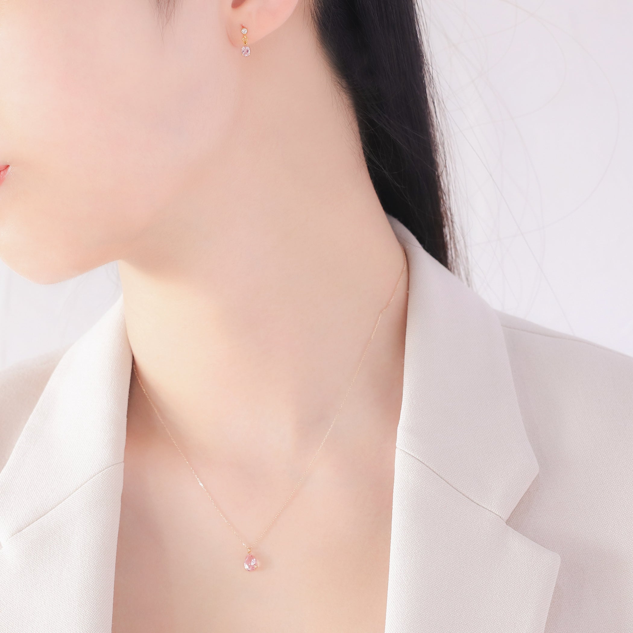 4月誕生石 K10 イエローゴールド モルガナイト しずく ピアス