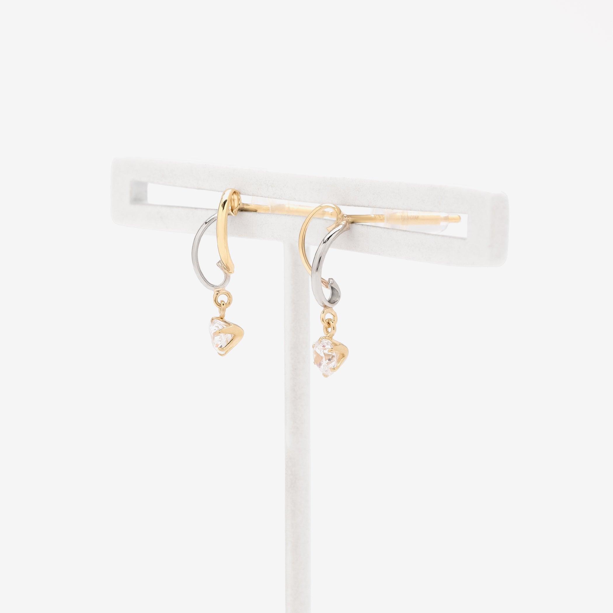 K10 イエローゴールド/プラチナ キュービックジルコニア ピアス