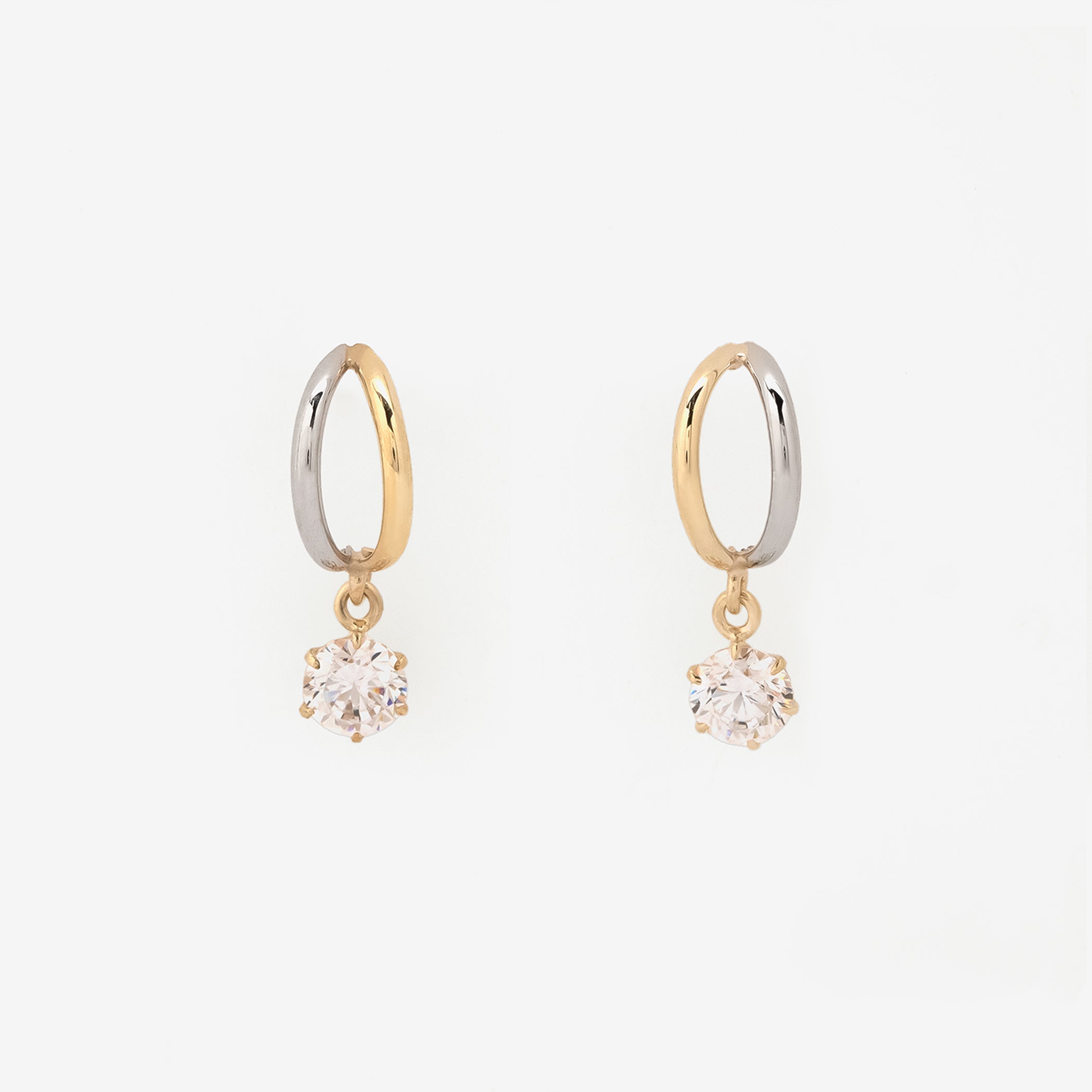 K10 イエローゴールド/プラチナ キュービックジルコニア ピアス