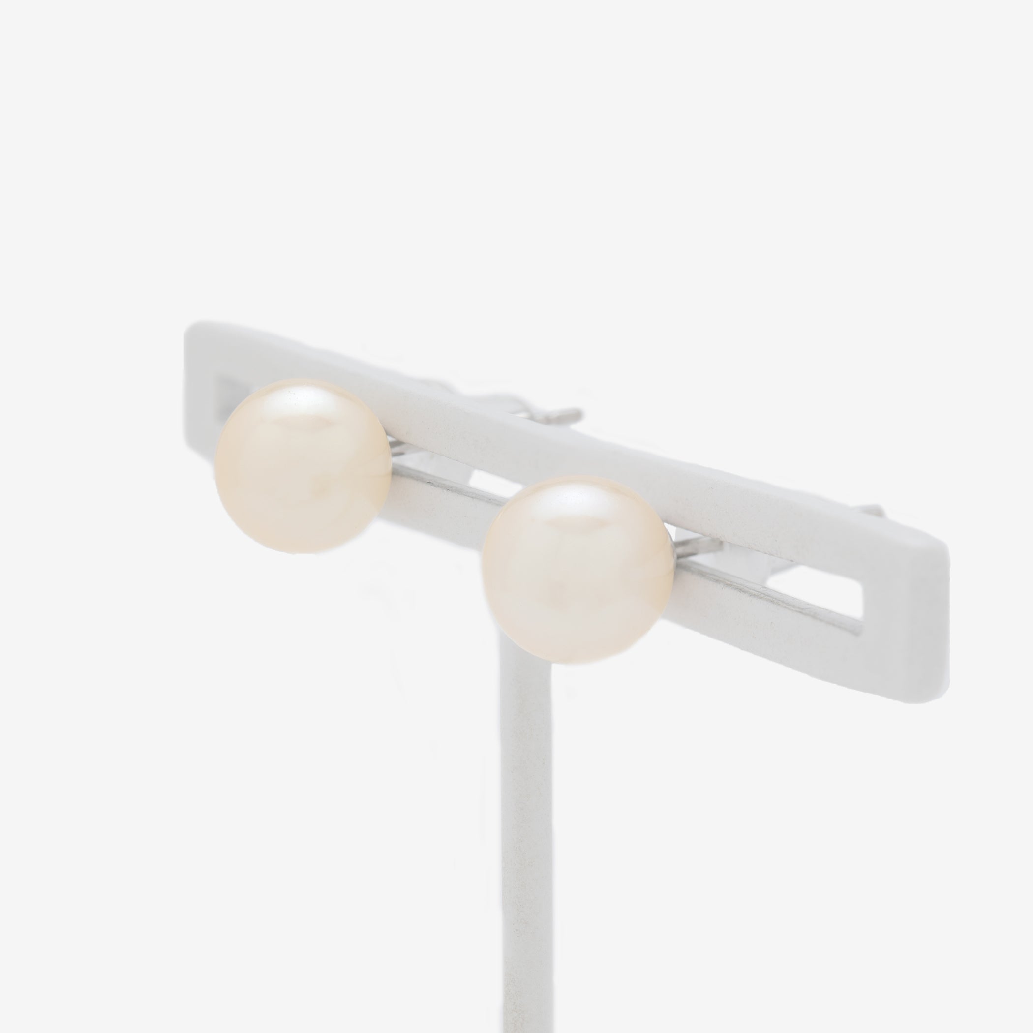 6月誕生石 プラチナ あこや真珠 ピアス(7.0-7.5mm)