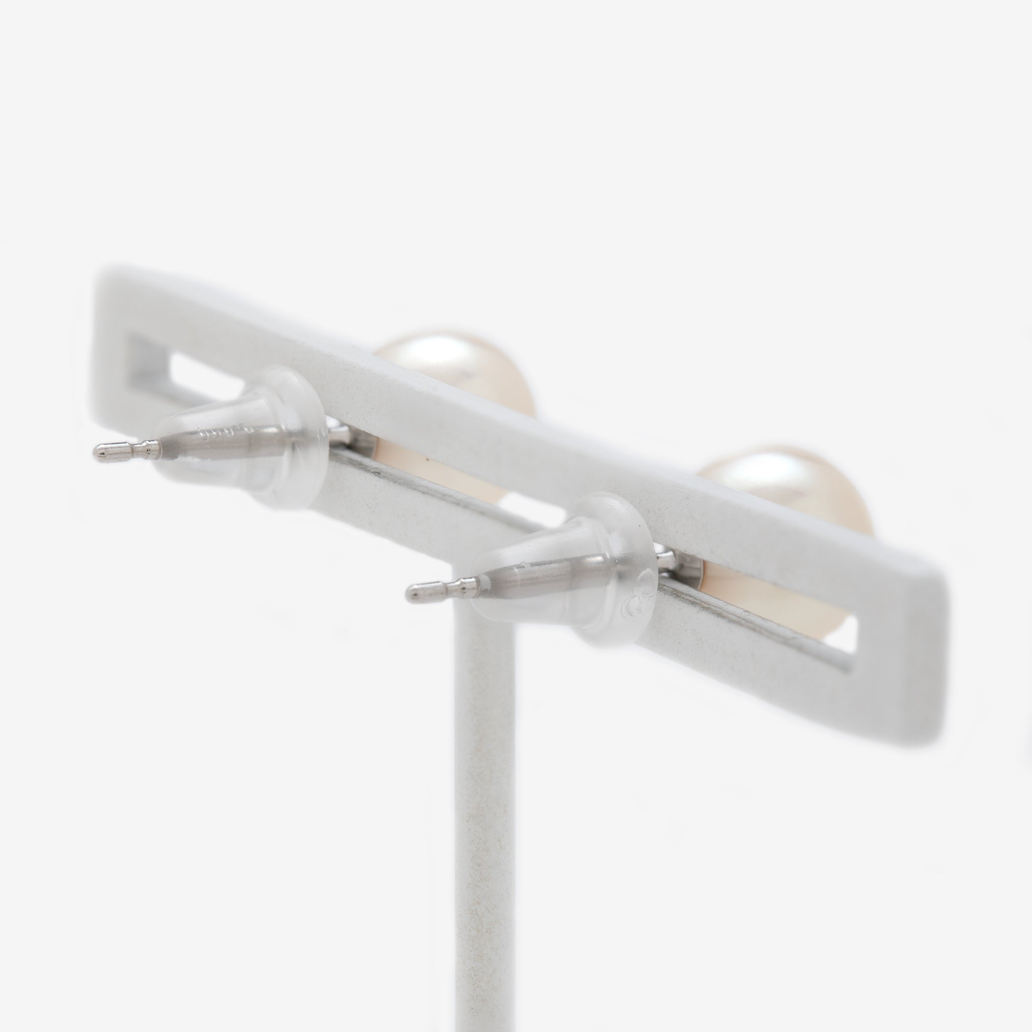 6月誕生石 プラチナ あこや真珠 ピアス(6.5-7.0mm)