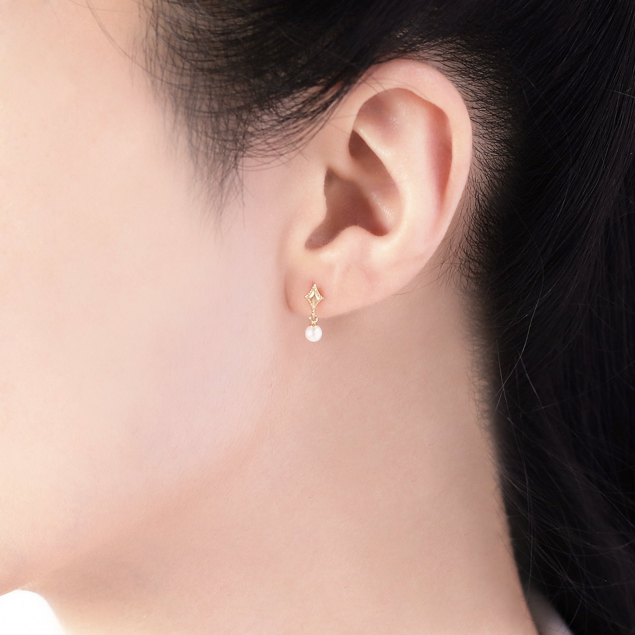 6月誕生石 K18 イエローゴールド 淡水パール ピアス