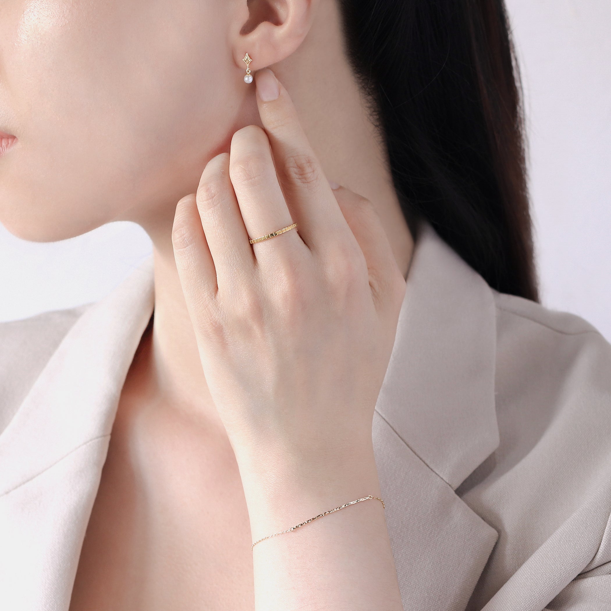 6月誕生石 K18 イエローゴールド 淡水パール ピアス