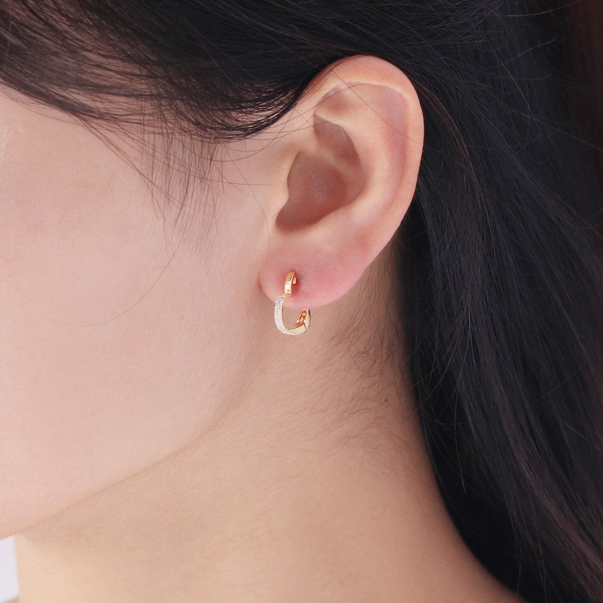 シルバー イエローゴールドメッキ キュービックジルコニア ハート イヤリング