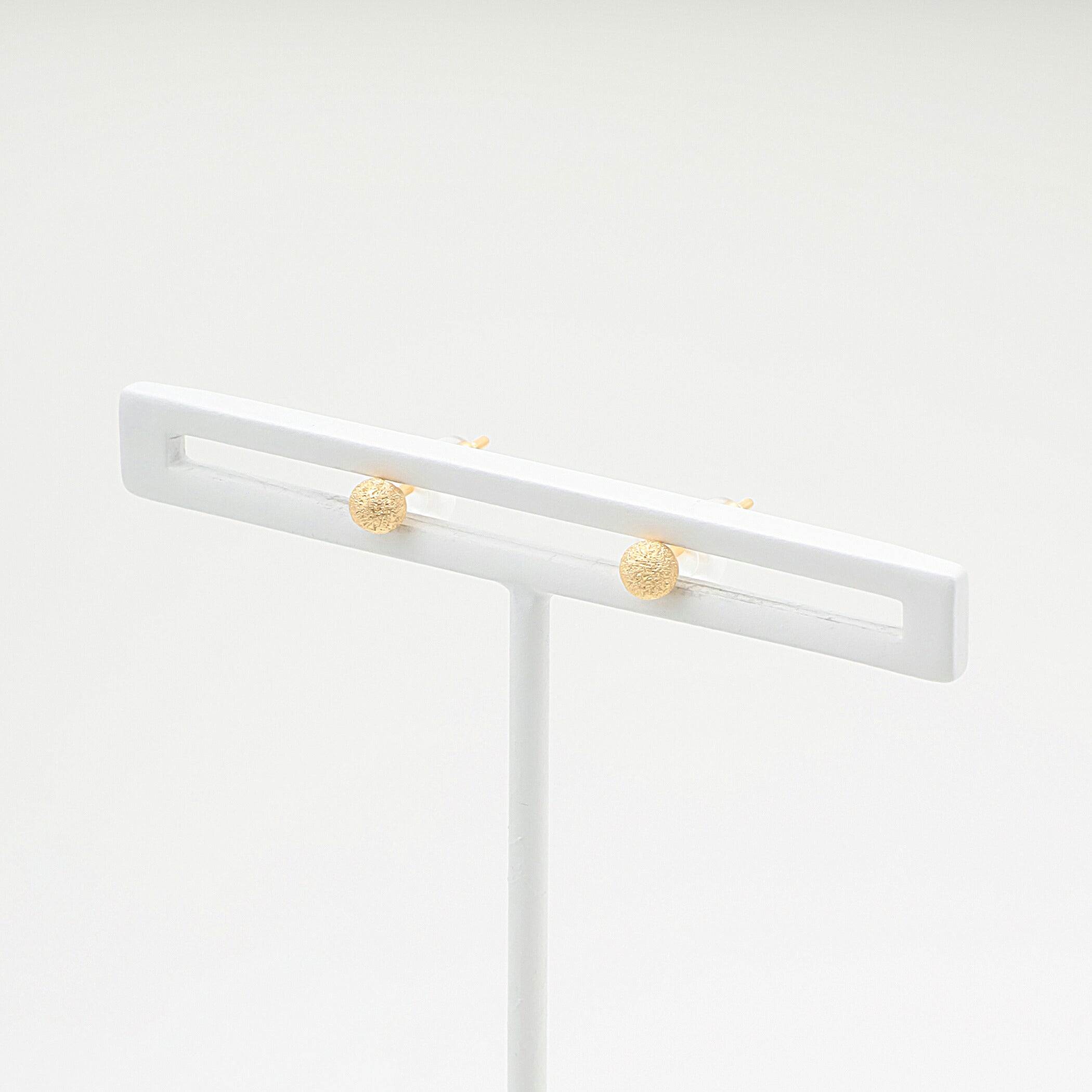 K18 イエローゴールド 丸玉 ピアス(3mm)