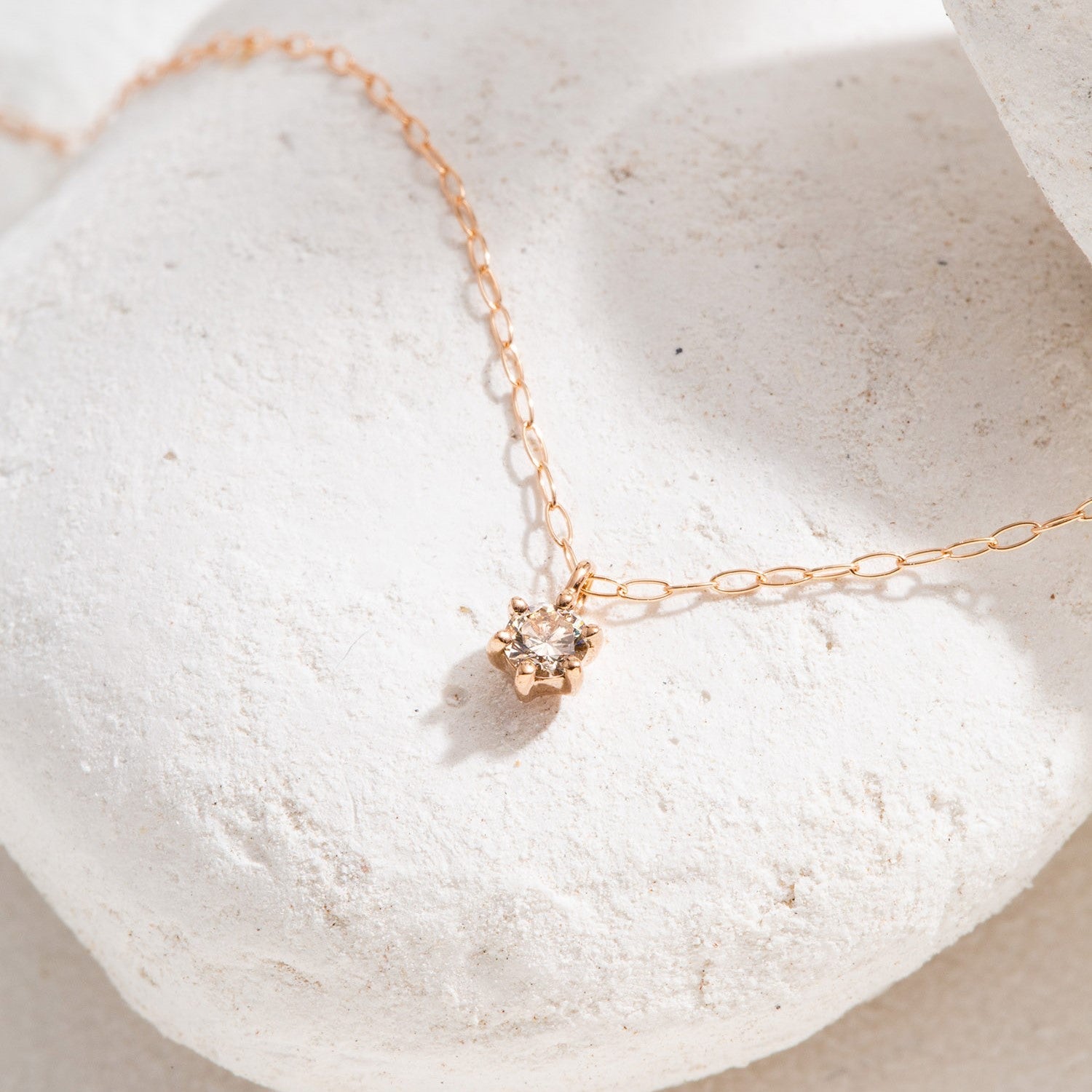 【WEB限定】K18 ピンクゴールド ダイヤモンド ネックレス(0.06ct)