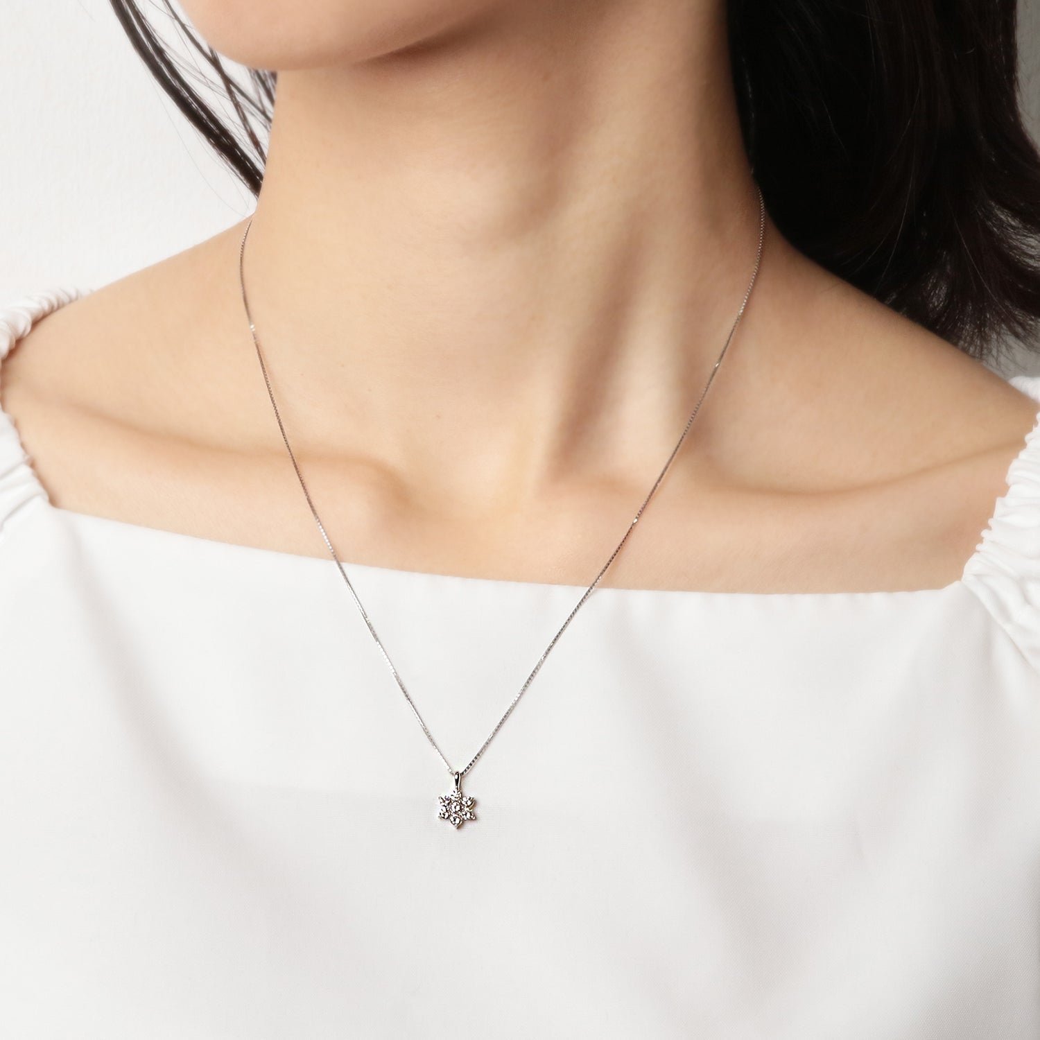 プラチナ ダイヤモンド ネックレス(0.36ct)