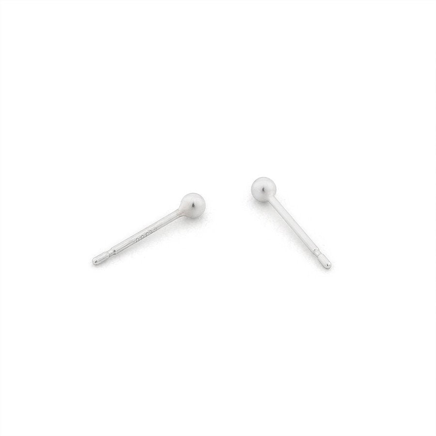 プラチナ 丸玉 ピアス(2mm)