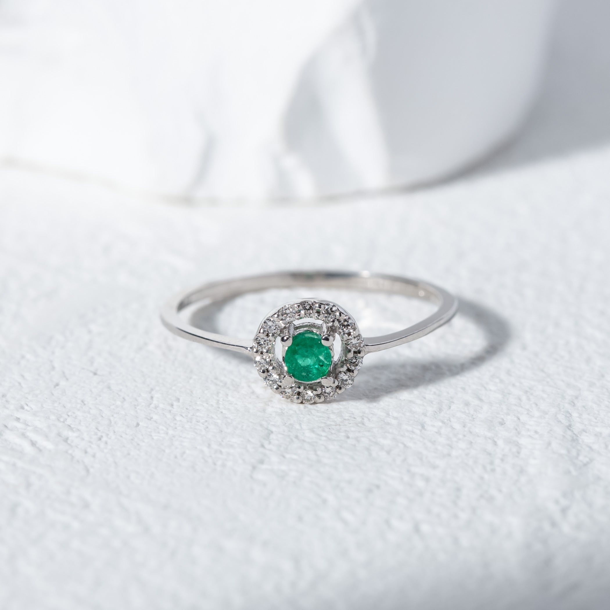 5月誕生石 プラチナ エメラルド リング