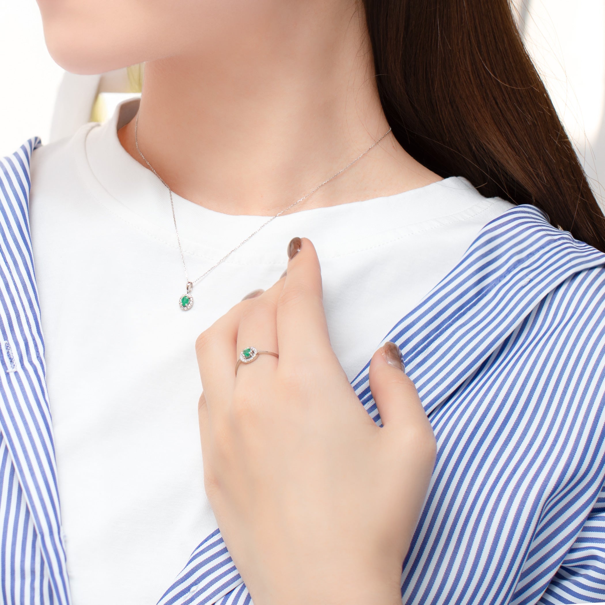 5月誕生石 プラチナ エメラルド リング