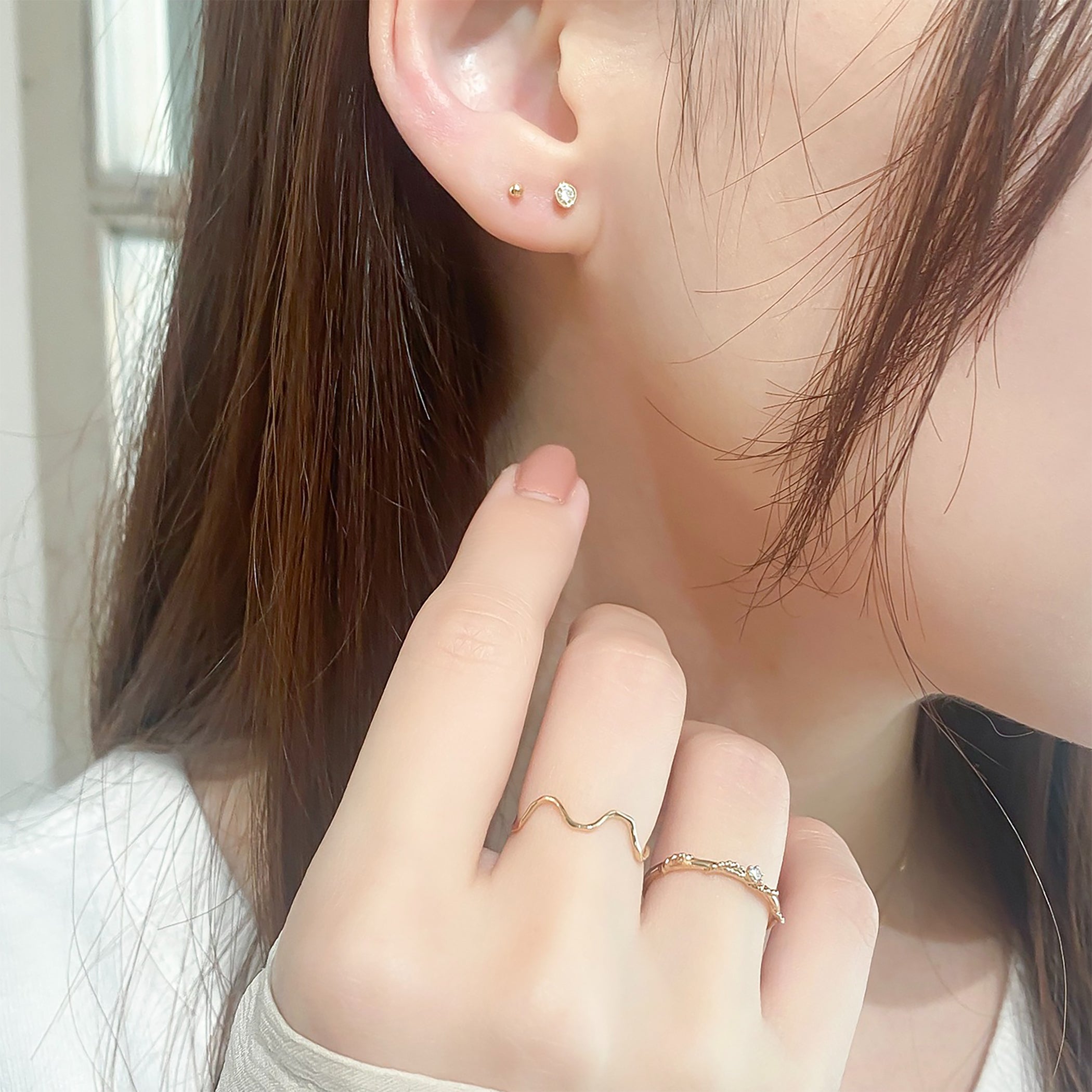 K18 イエローゴールド 丸玉 ピアス（2mm）