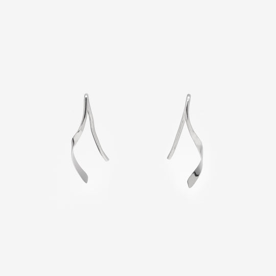 プラチナ フック ピアス