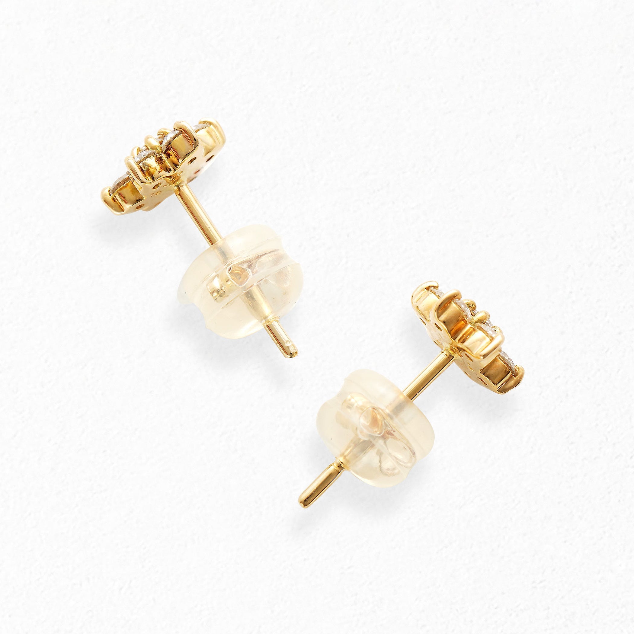 【期間限定セール】K18 イエローゴールド ダイヤモンド ピアス（0.3ct）