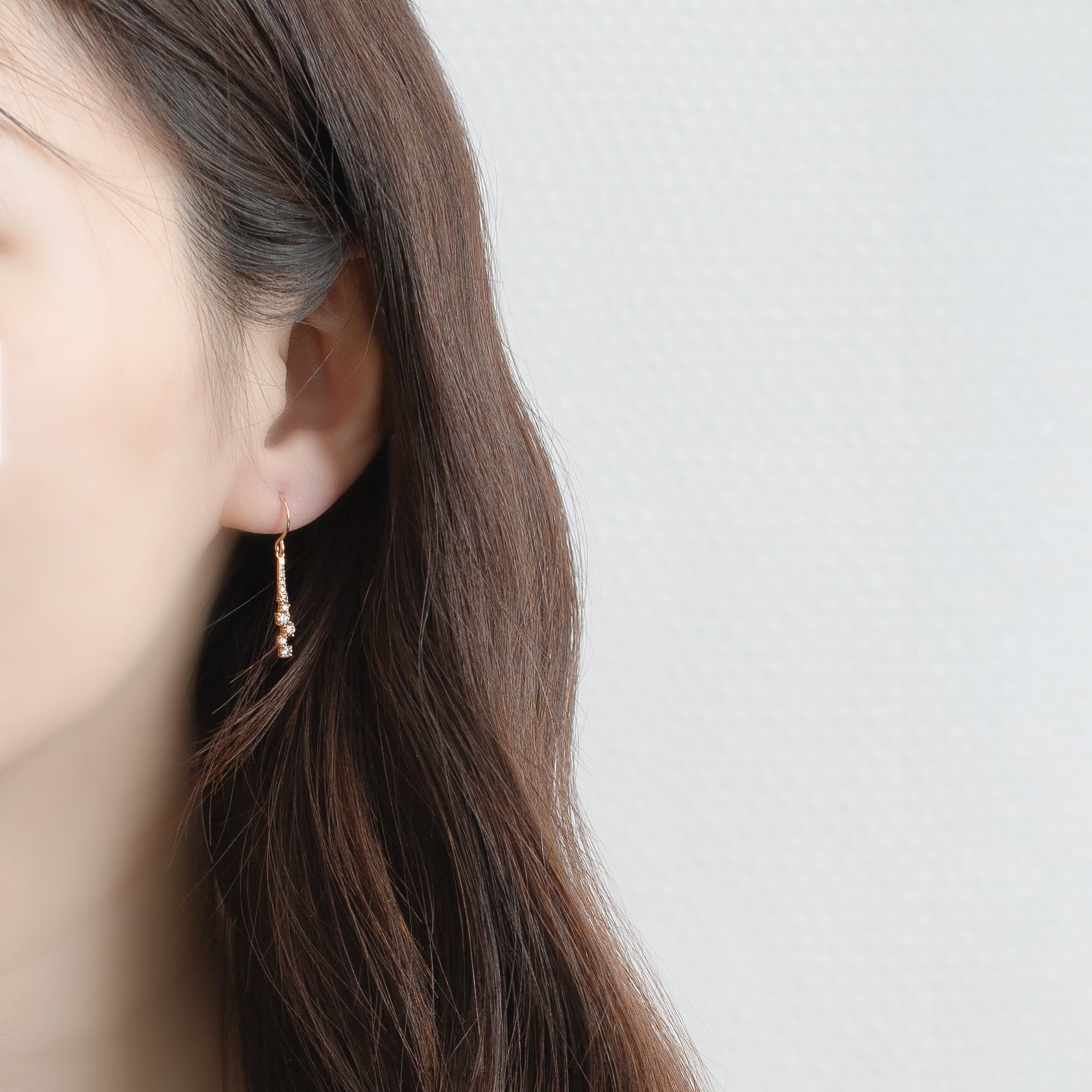 K18WG ミルフローラ　ダイヤピアス WEB限定】K18 イエローゴールド ダイヤモンド ピアス