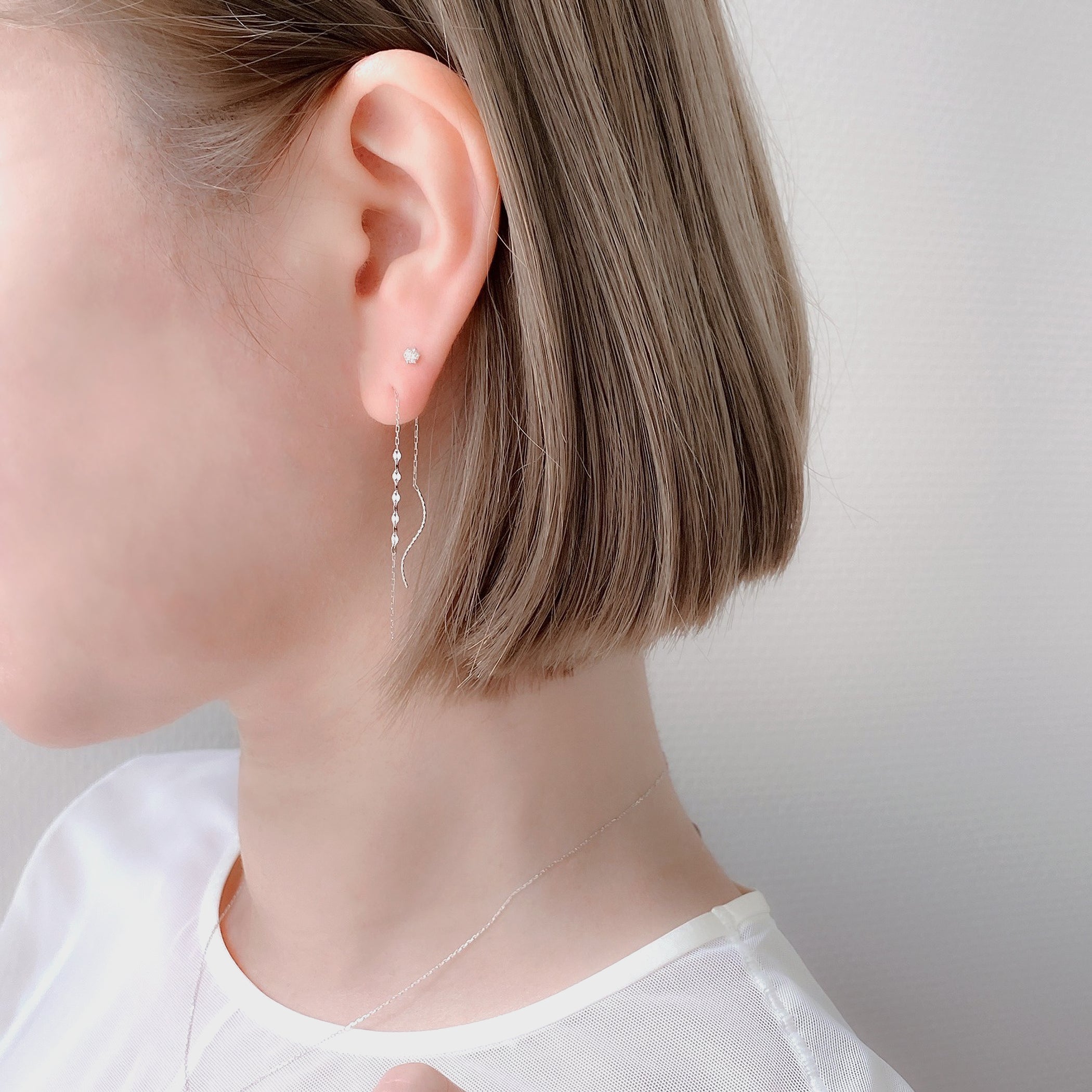 【WEB限定】プラチナ ダイヤモンド ピアス（0.12ct）
