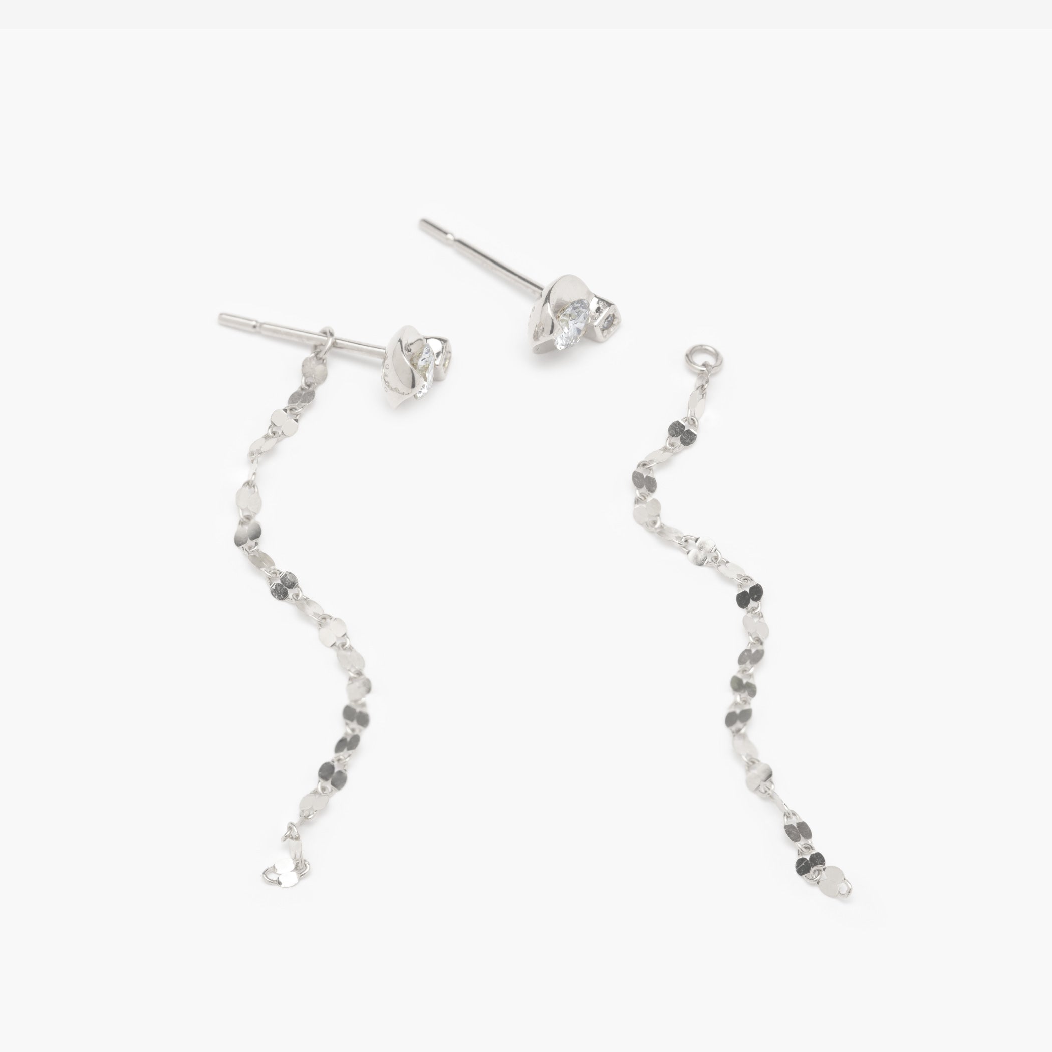 プラチナ ダイヤモンド ピアス