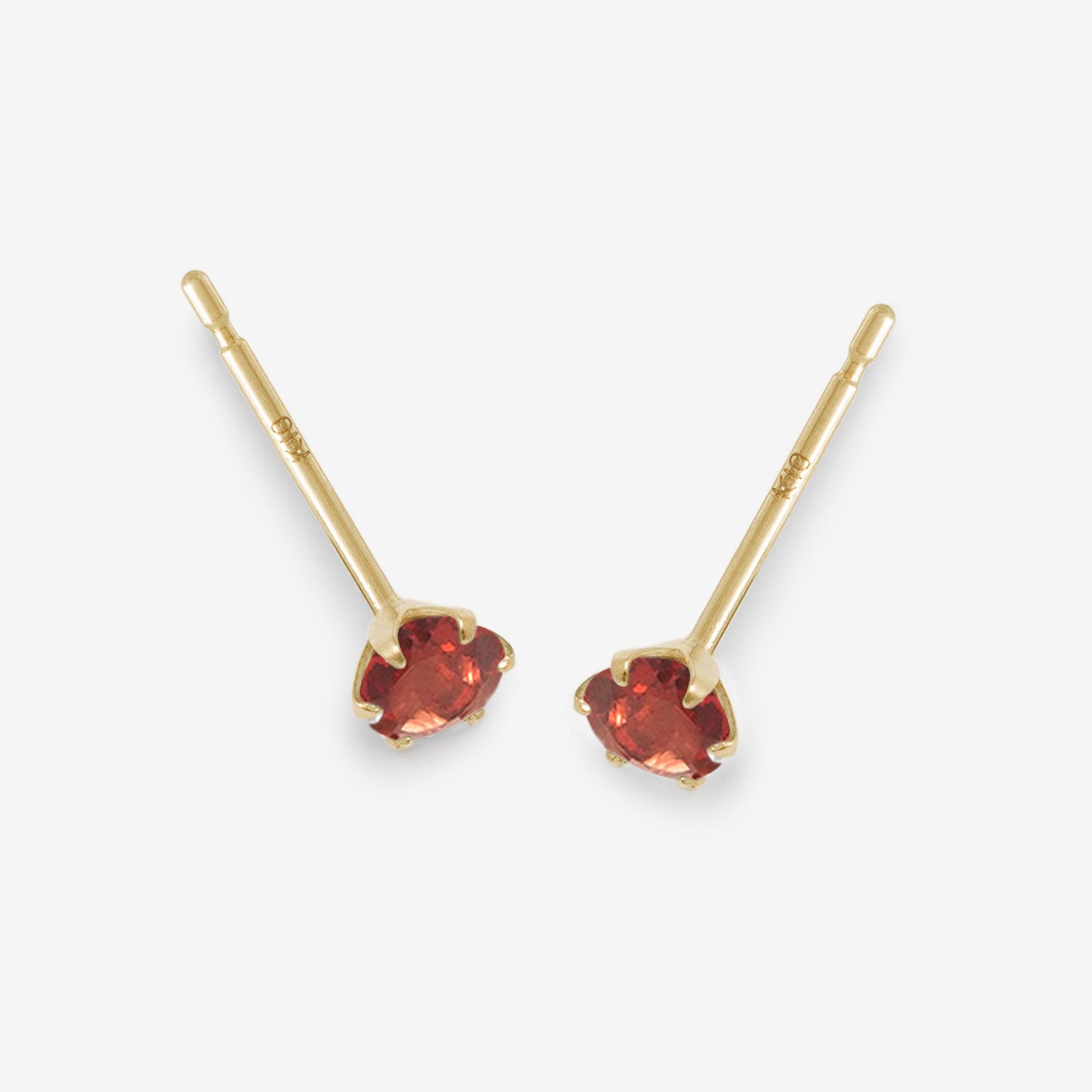 1月誕生石 K10 イエローゴールド ガーネット ピアス – Milluflora