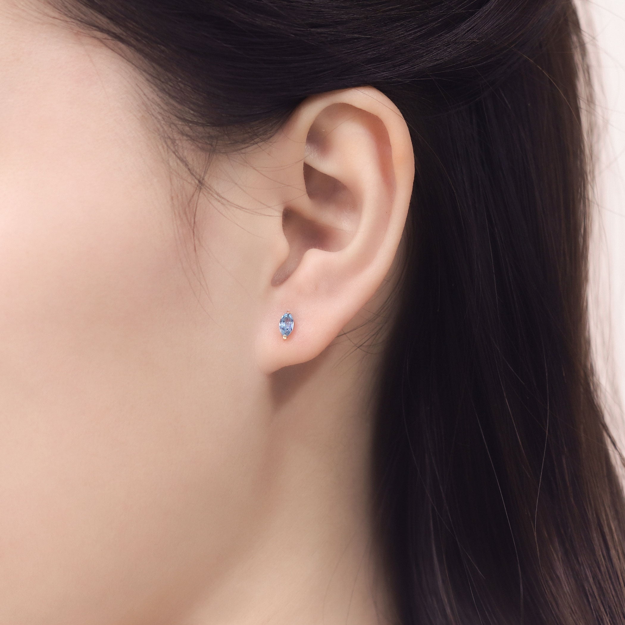 11月誕生石 K18 イエローゴールド ブルートパーズ ピアス – Milluflora
