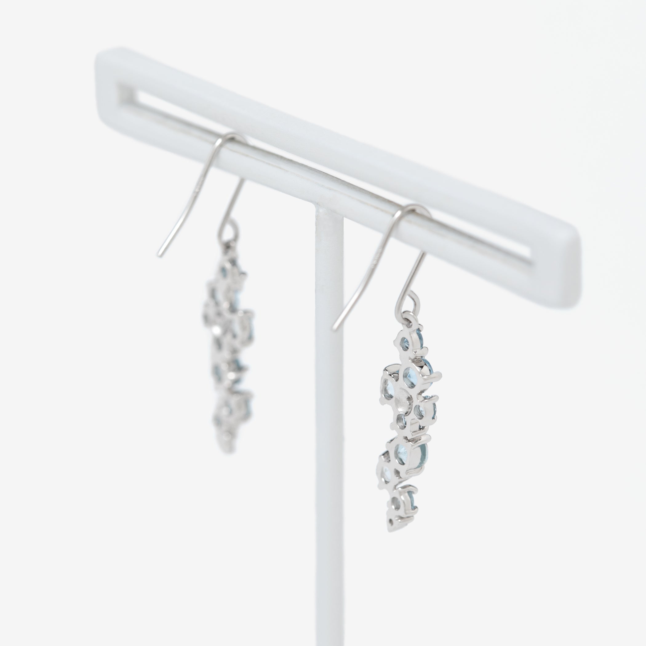 3月誕生石 プラチナ アクアマリン ピアス