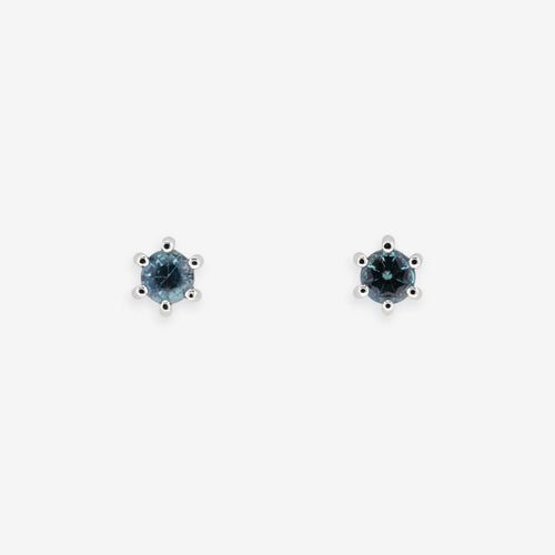 プラチナ アレキサンドライト ピアス