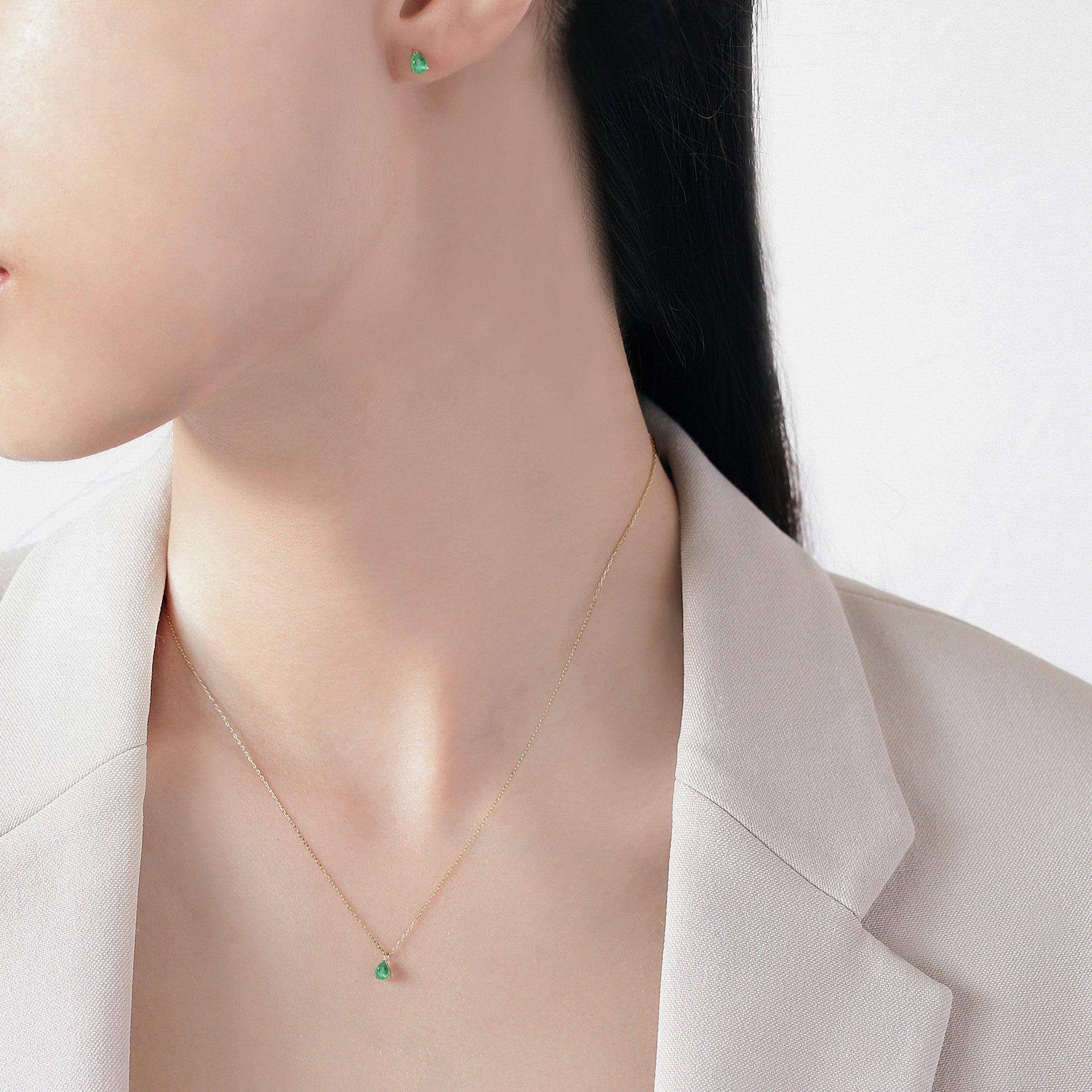 WEB限定】5月誕生石 K10 イエローゴールド エメラルド しずく ピアス