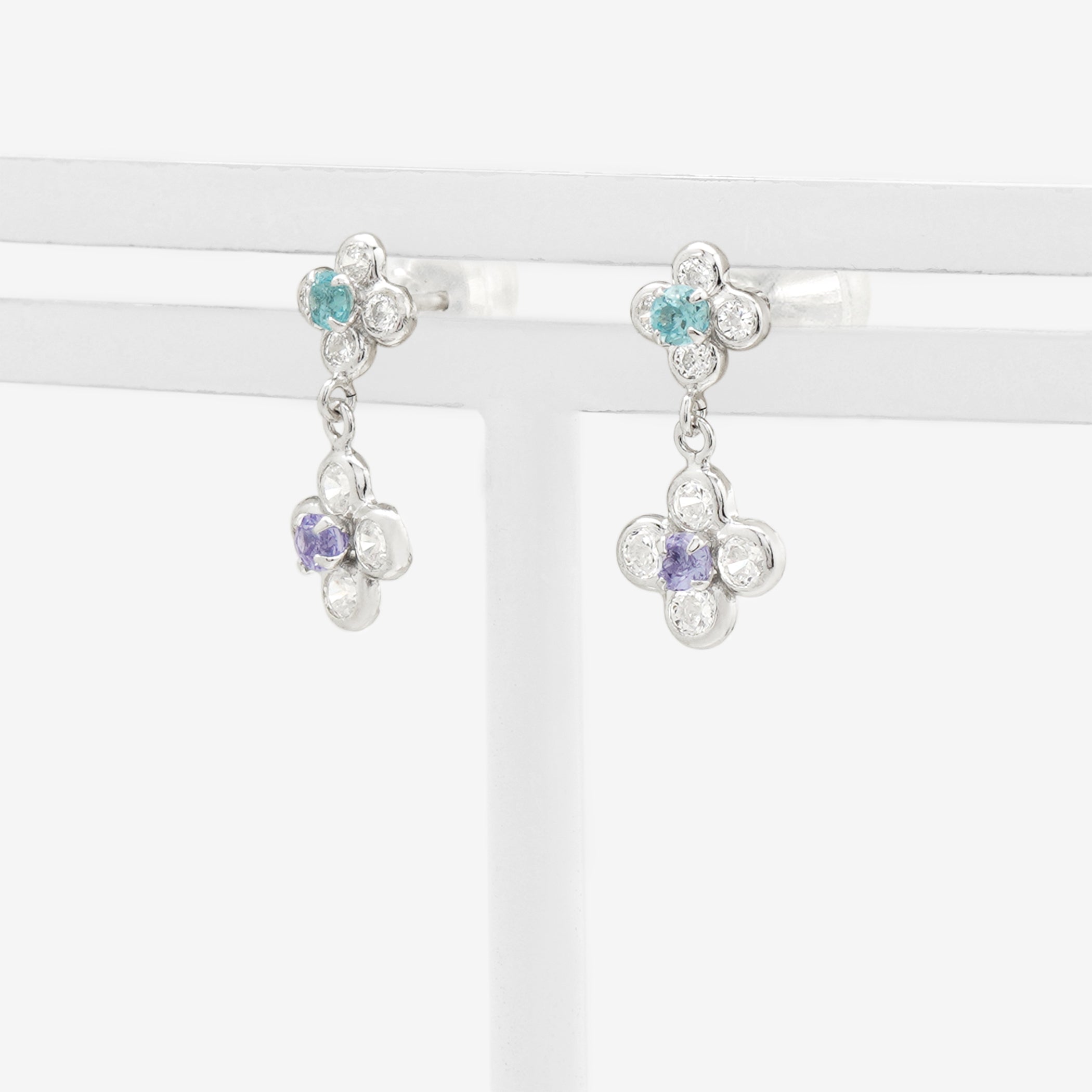 11月誕生石 K10 ホワイトゴールド ブルートパーズ フラワー