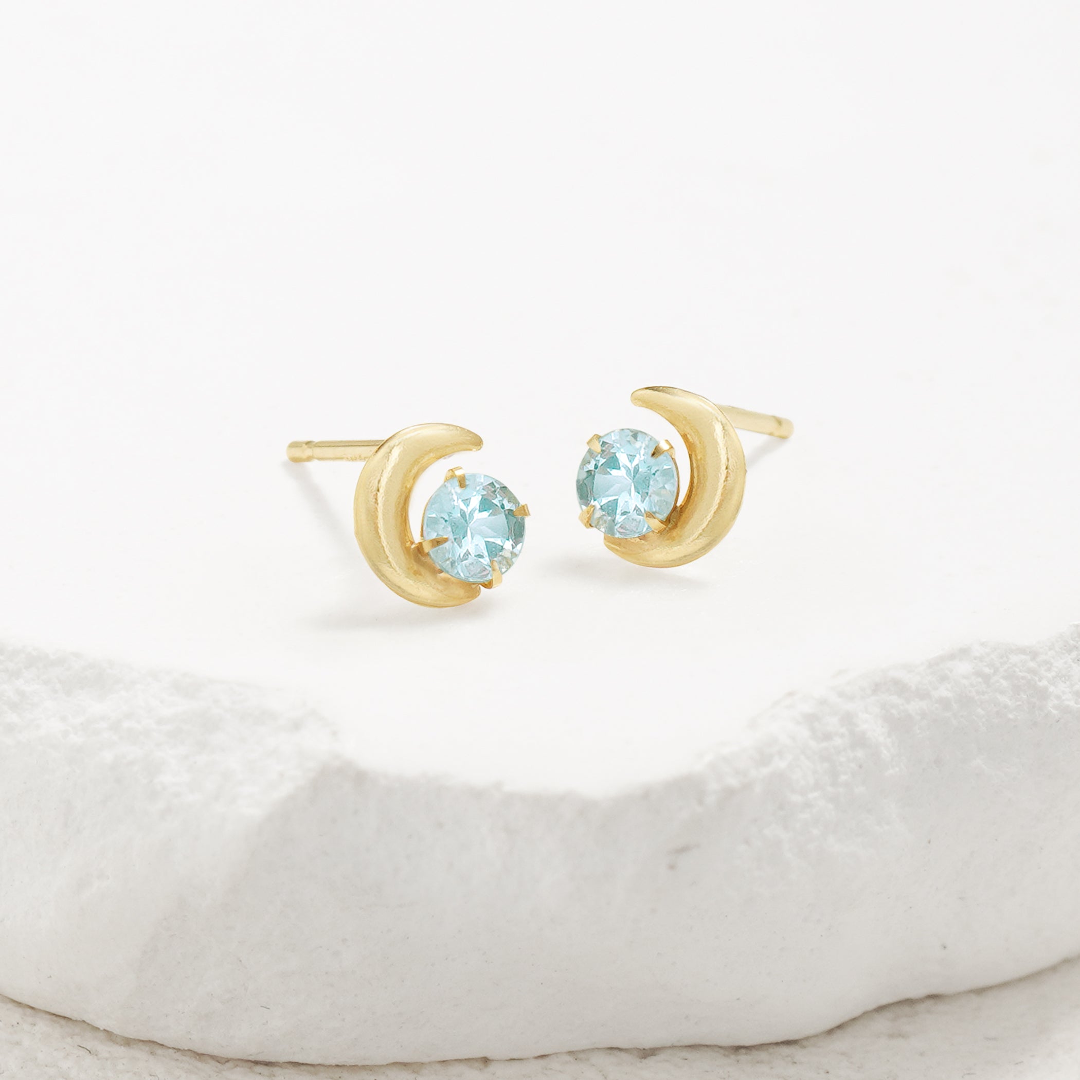 【WEB限定】3月誕生石 K10 イエローゴールド アクアマリン ムーン ピアス