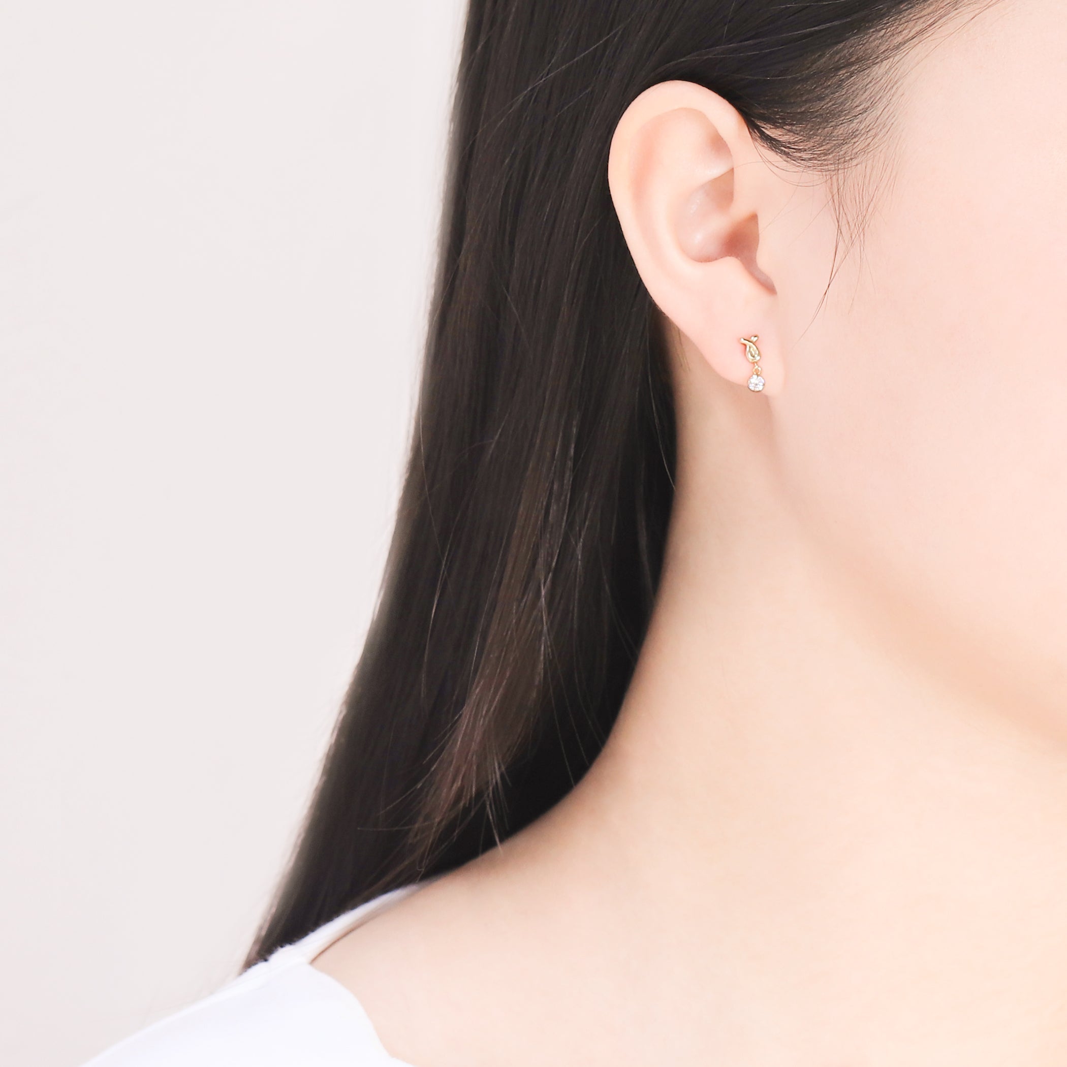 K10 イエローゴールド キュービックジルコニア ピアス