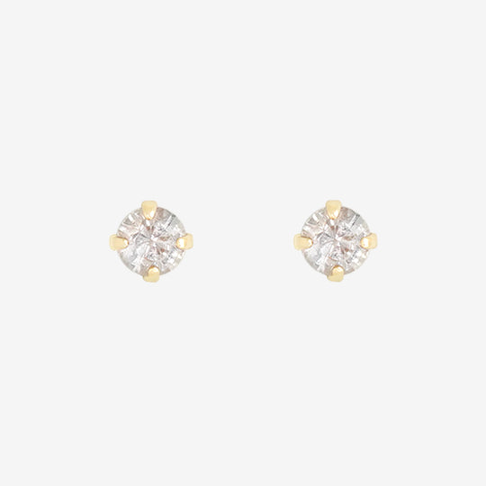 キュービックジルコニア ピアス（ポスト チタン）