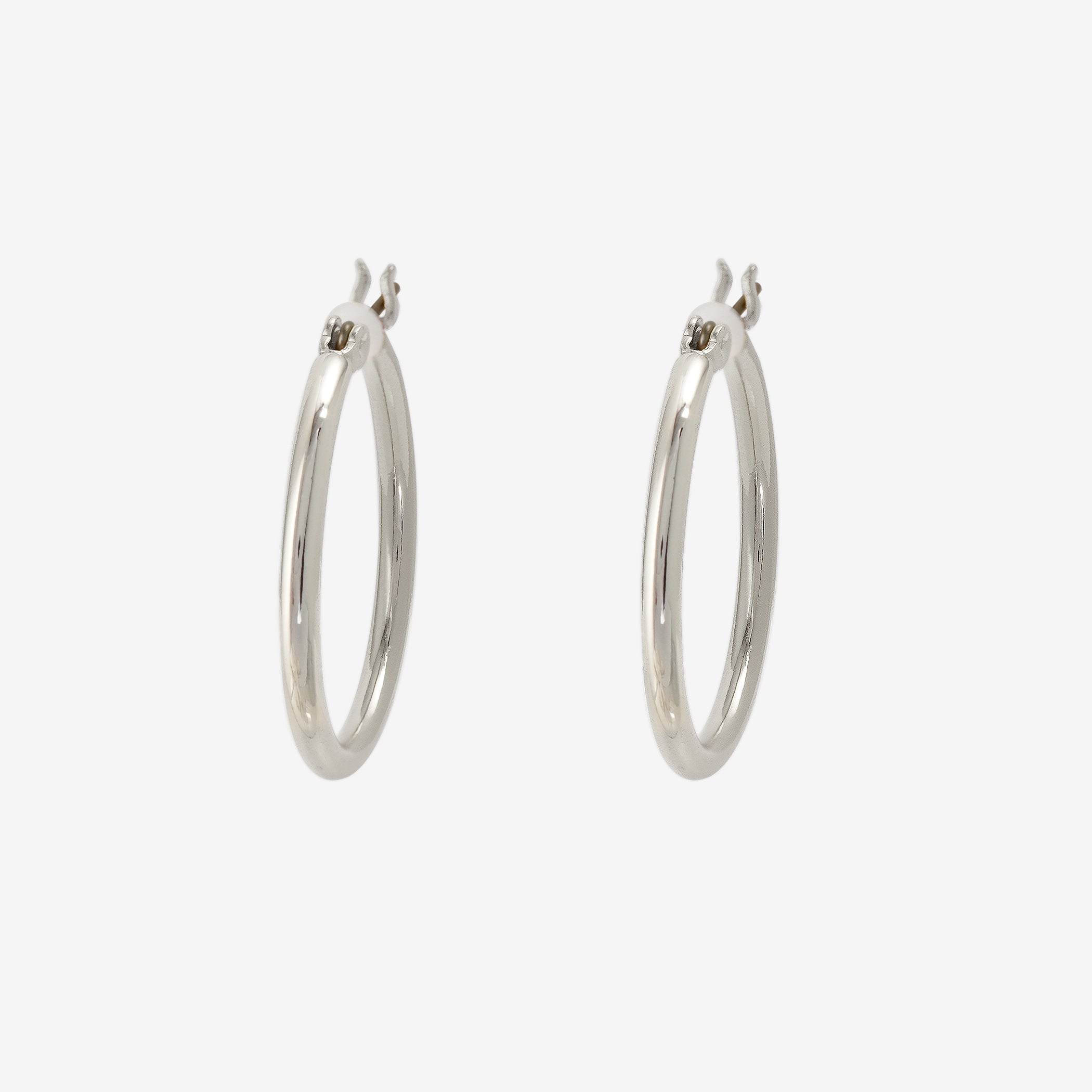 フープ ピアス（ポスト チタン）（25mm）