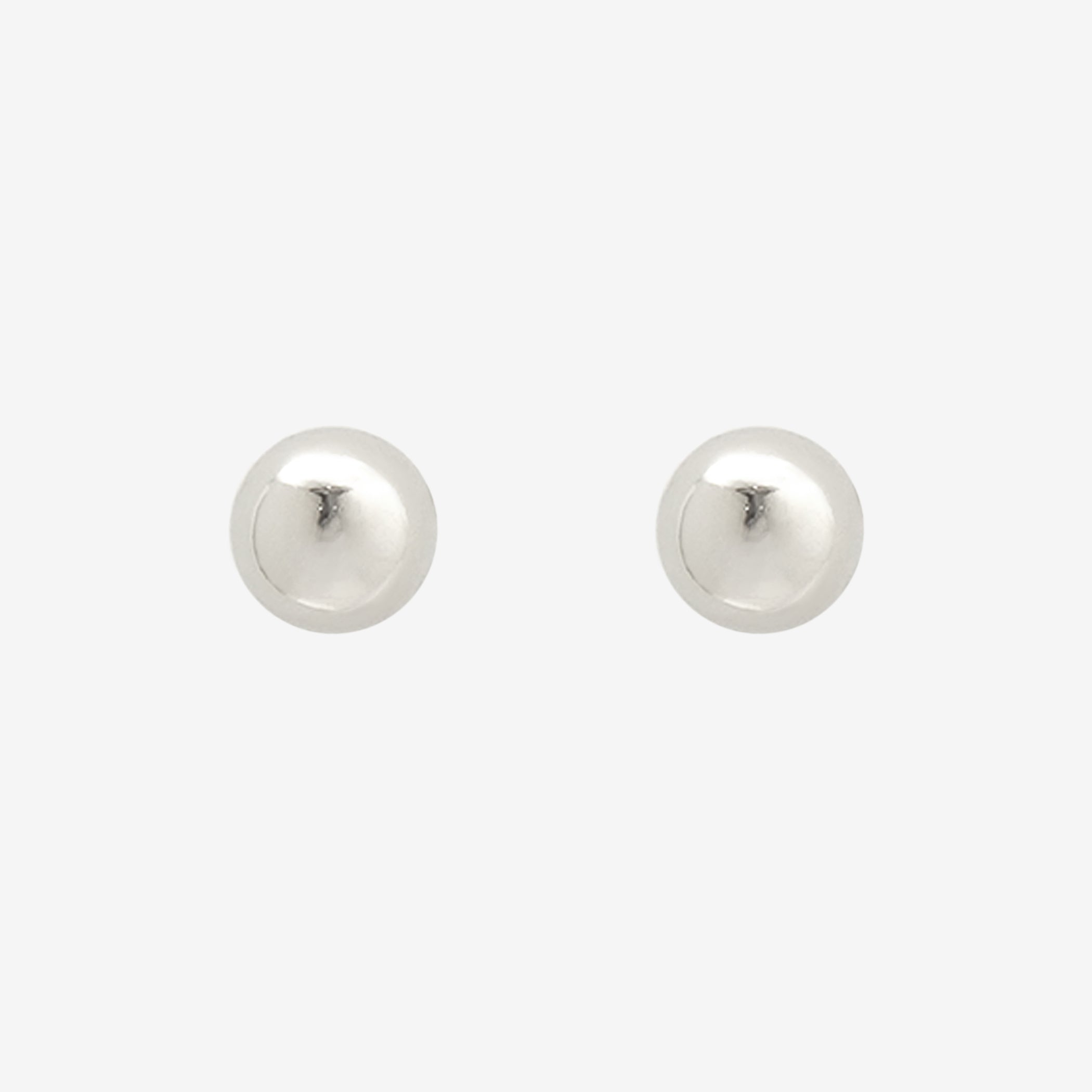 ピアス（ポスト チタン）