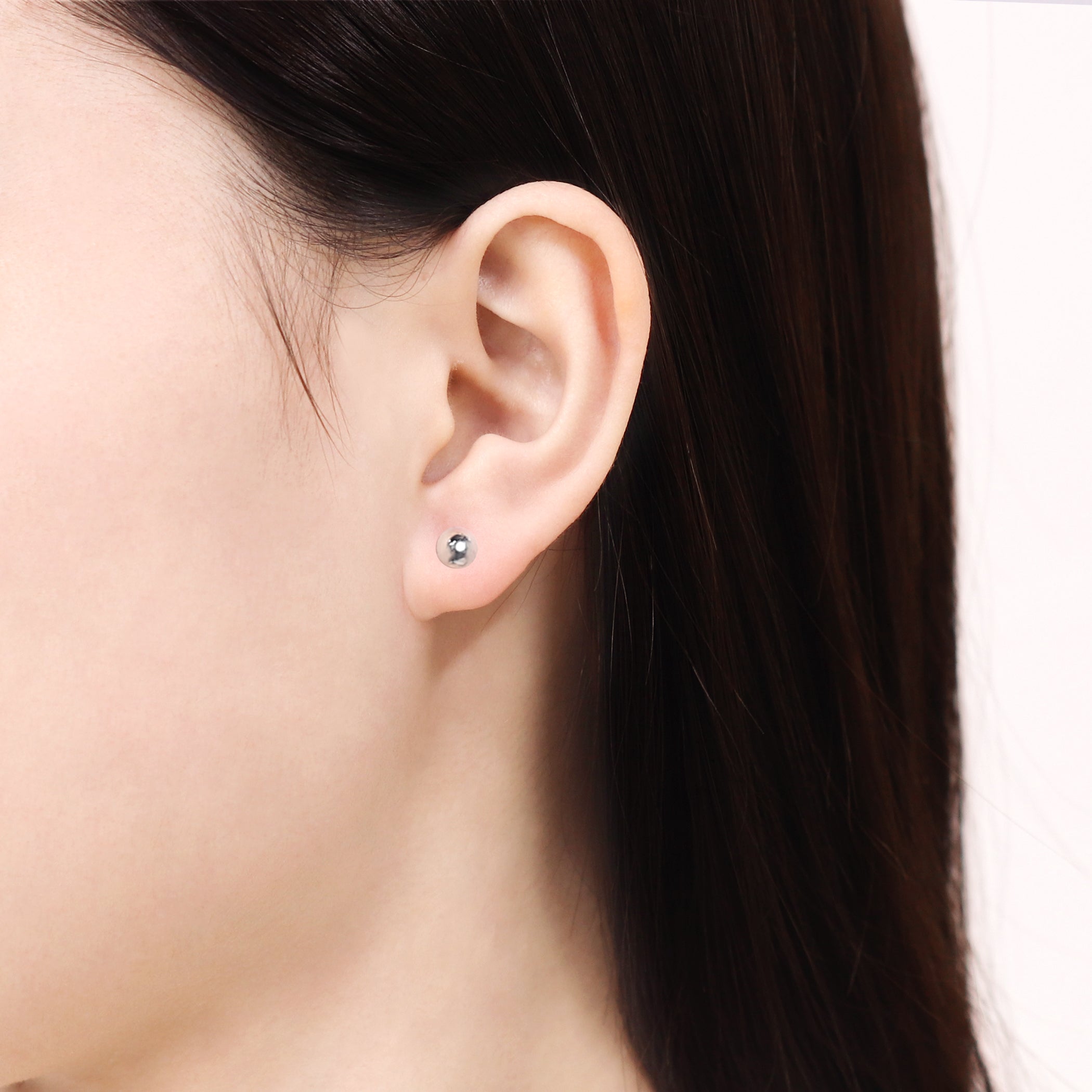 ピアス（ポスト チタン）