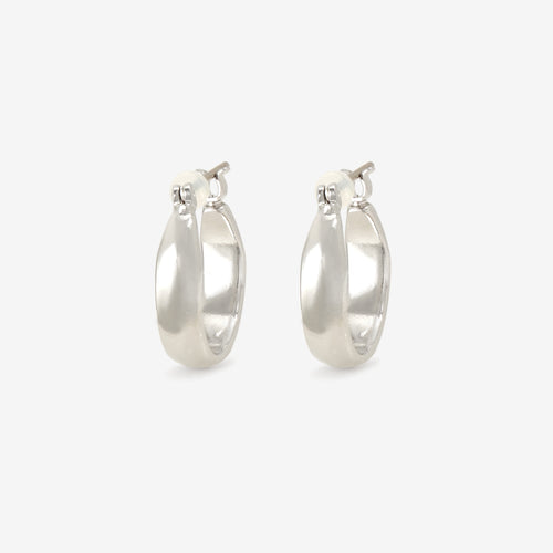 フープ ピアス（ポスト チタン）（15mm）