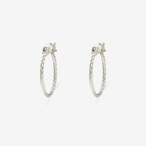 フープ ピアス（ポスト チタン）（15mm）