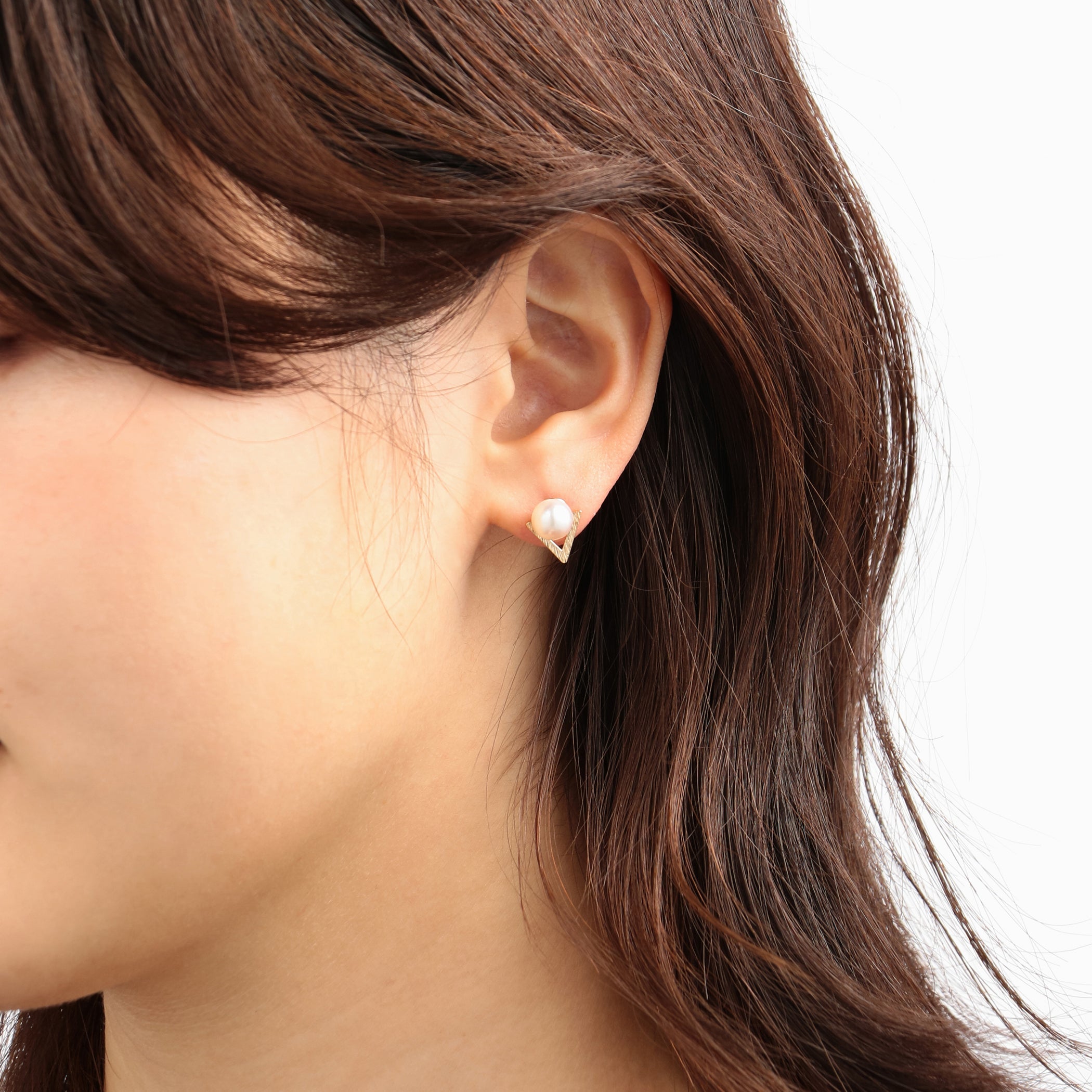 【期間限定セール】6月誕生石 K10 イエローゴールド あこや真珠 ピアス