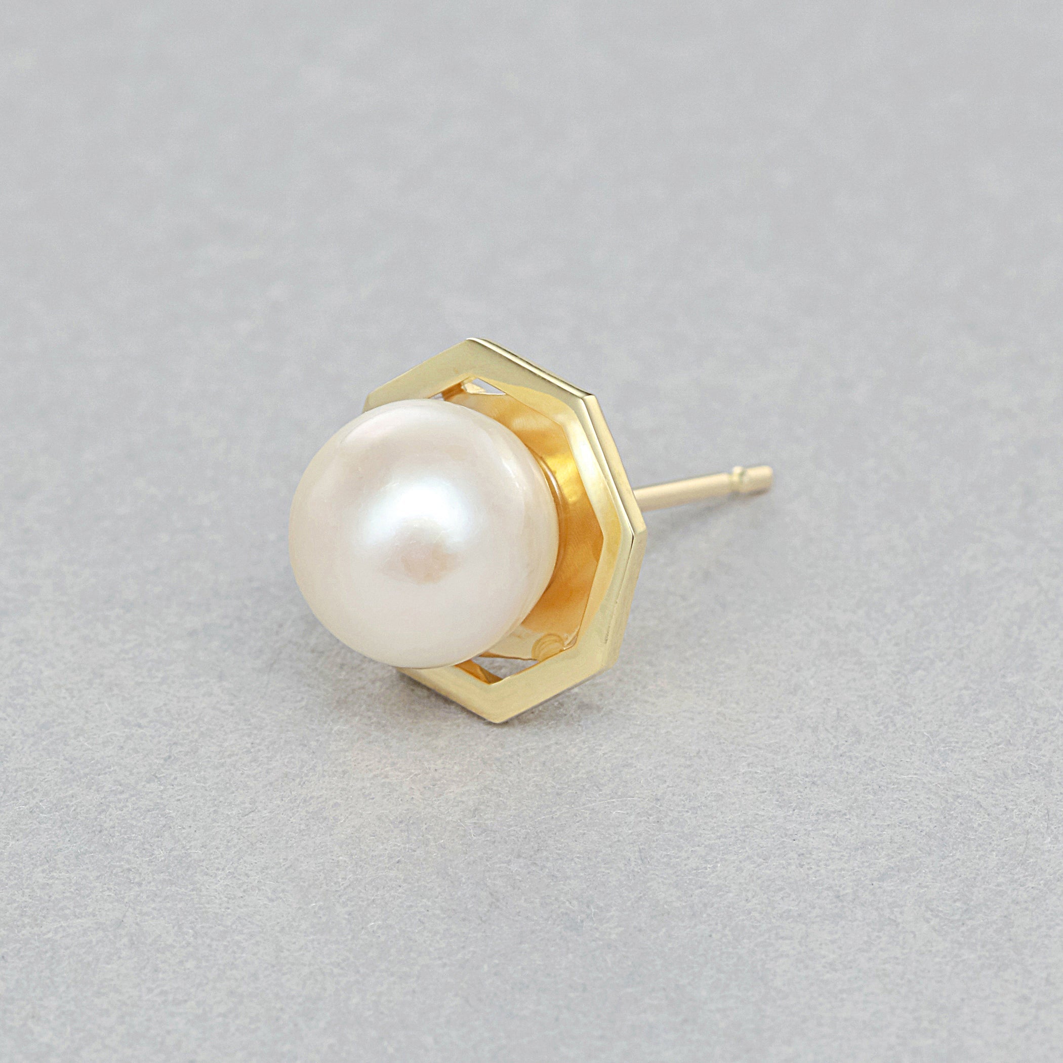 6月誕生石 K10 イエローゴールド あこや真珠 ピアス