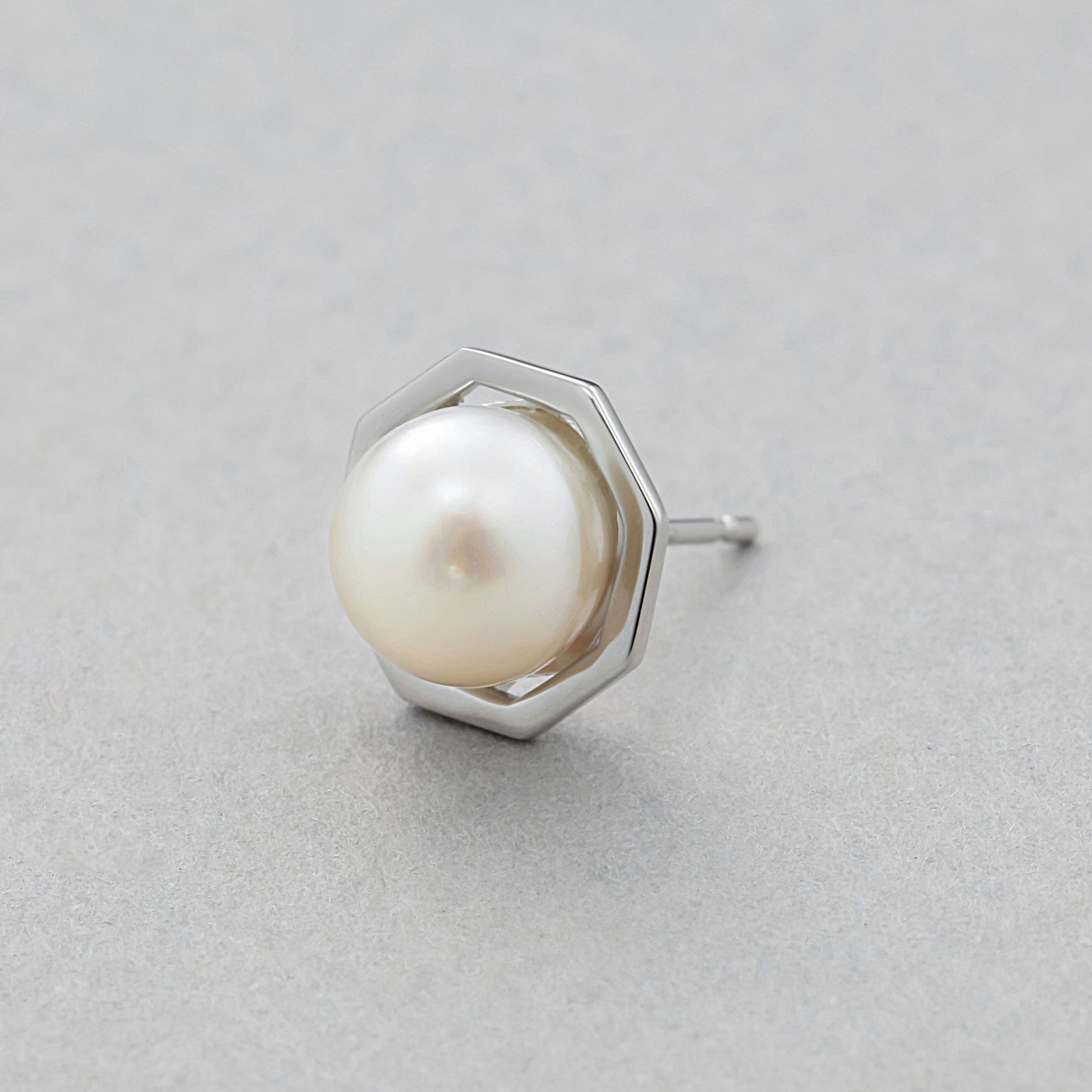 6月誕生石 K10 ホワイトゴールド あこや真珠 ピアス