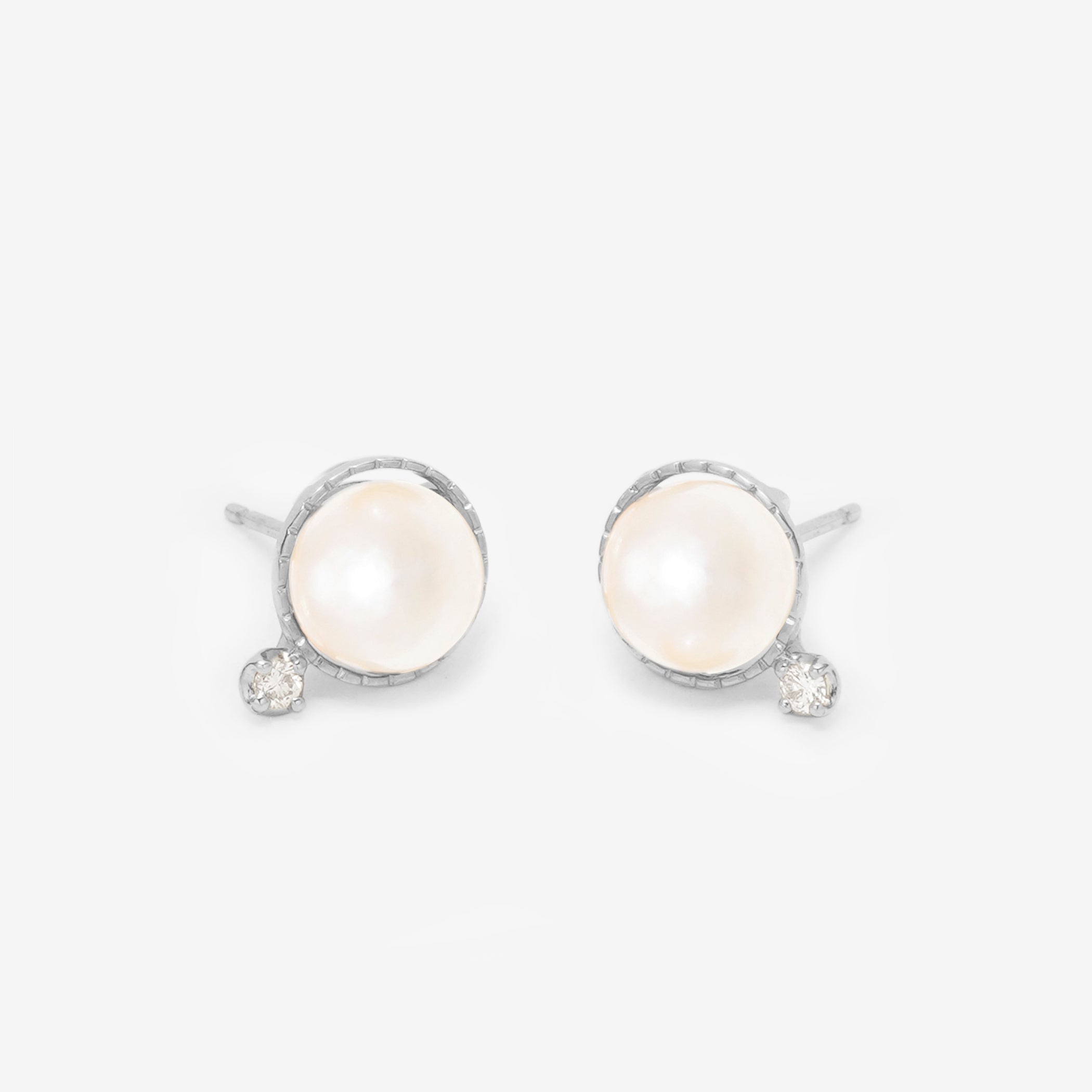6月誕生石 K10 ホワイトゴールド あこや真珠 ピアス