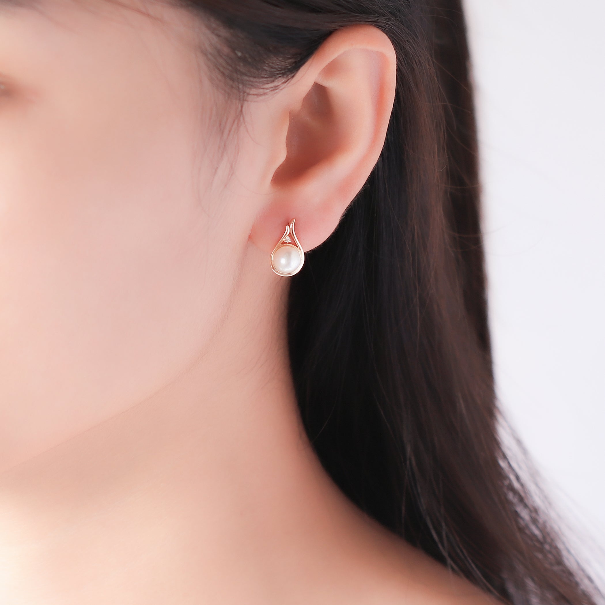 【期間限定セール】6月誕生石 K10 イエローゴールド あこや真珠 しずく ピアス