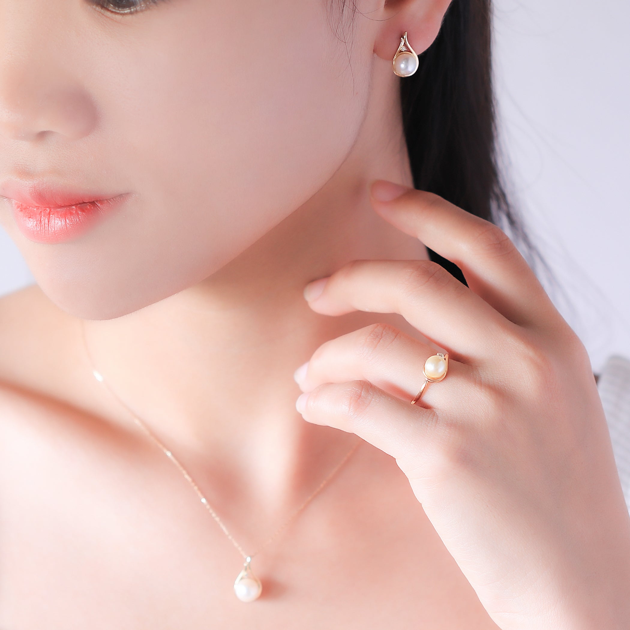 【期間限定セール】6月誕生石 K10 イエローゴールド あこや真珠 しずく ピアス