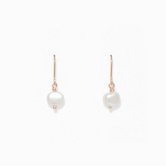 ★今だけ送料無料！★6月誕生石 K10 ピンクゴールド 淡水パール ピアス