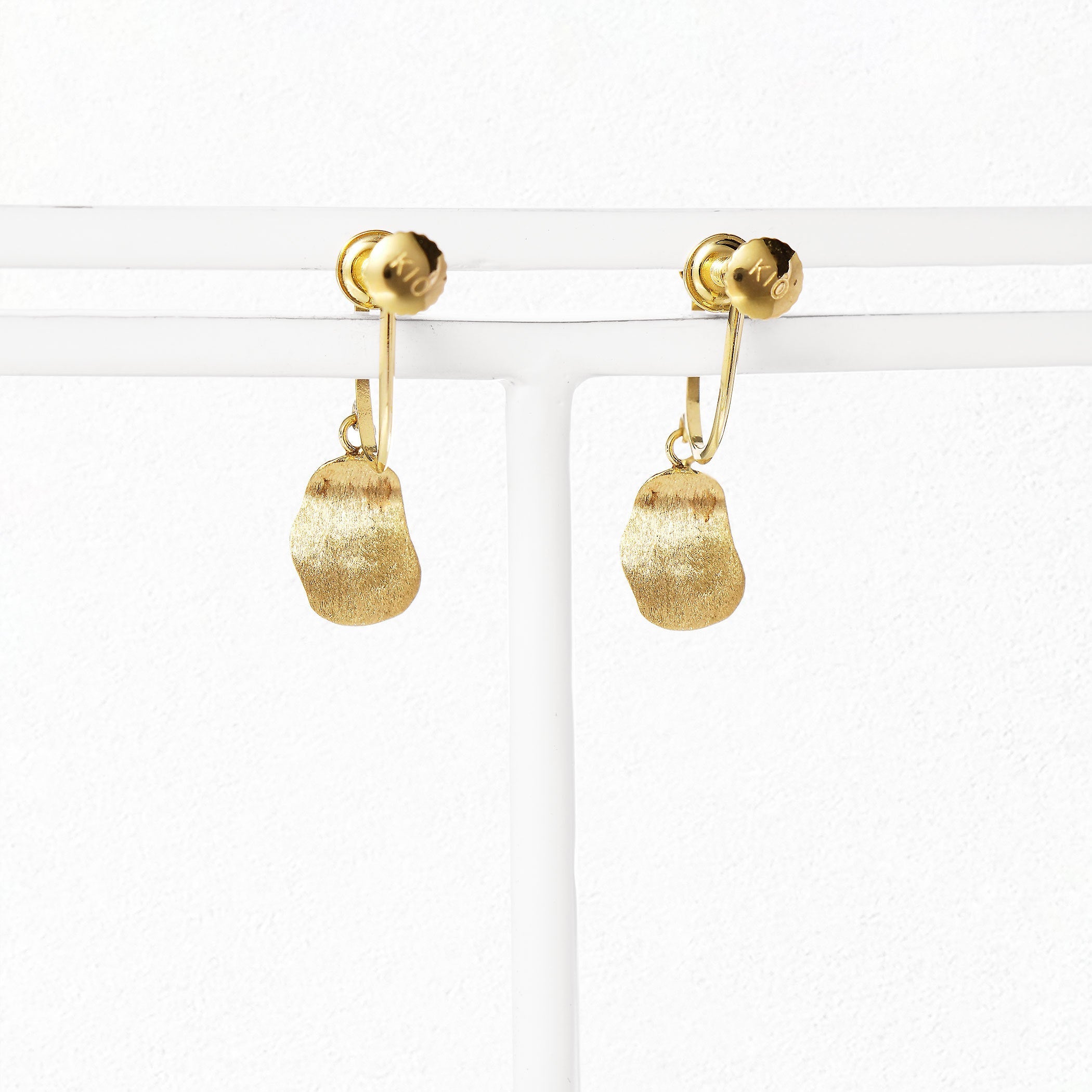 K10 イエローゴールド イヤリング