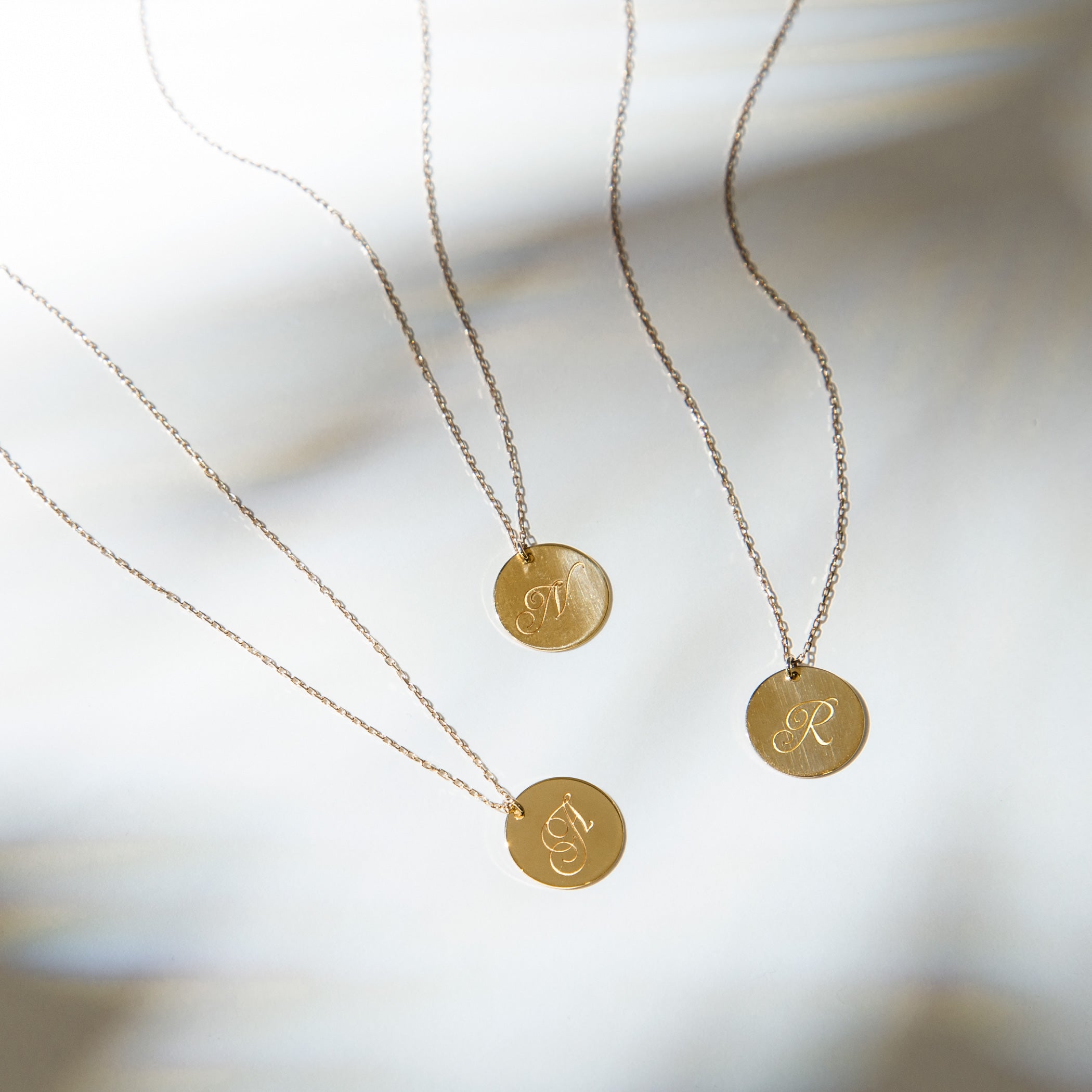 Milluflora公式サイト限定】K10 イエローゴールド イニシャル